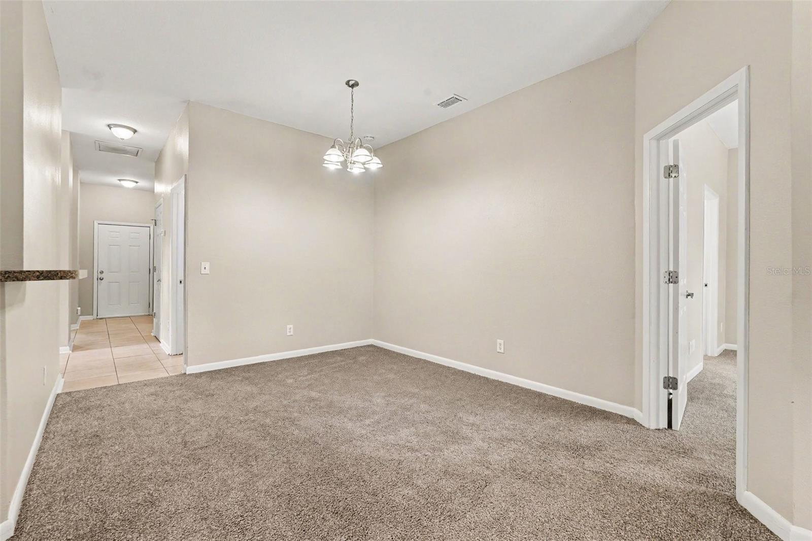 8301 N MARKS ST, TAMPA, FL, 33604
