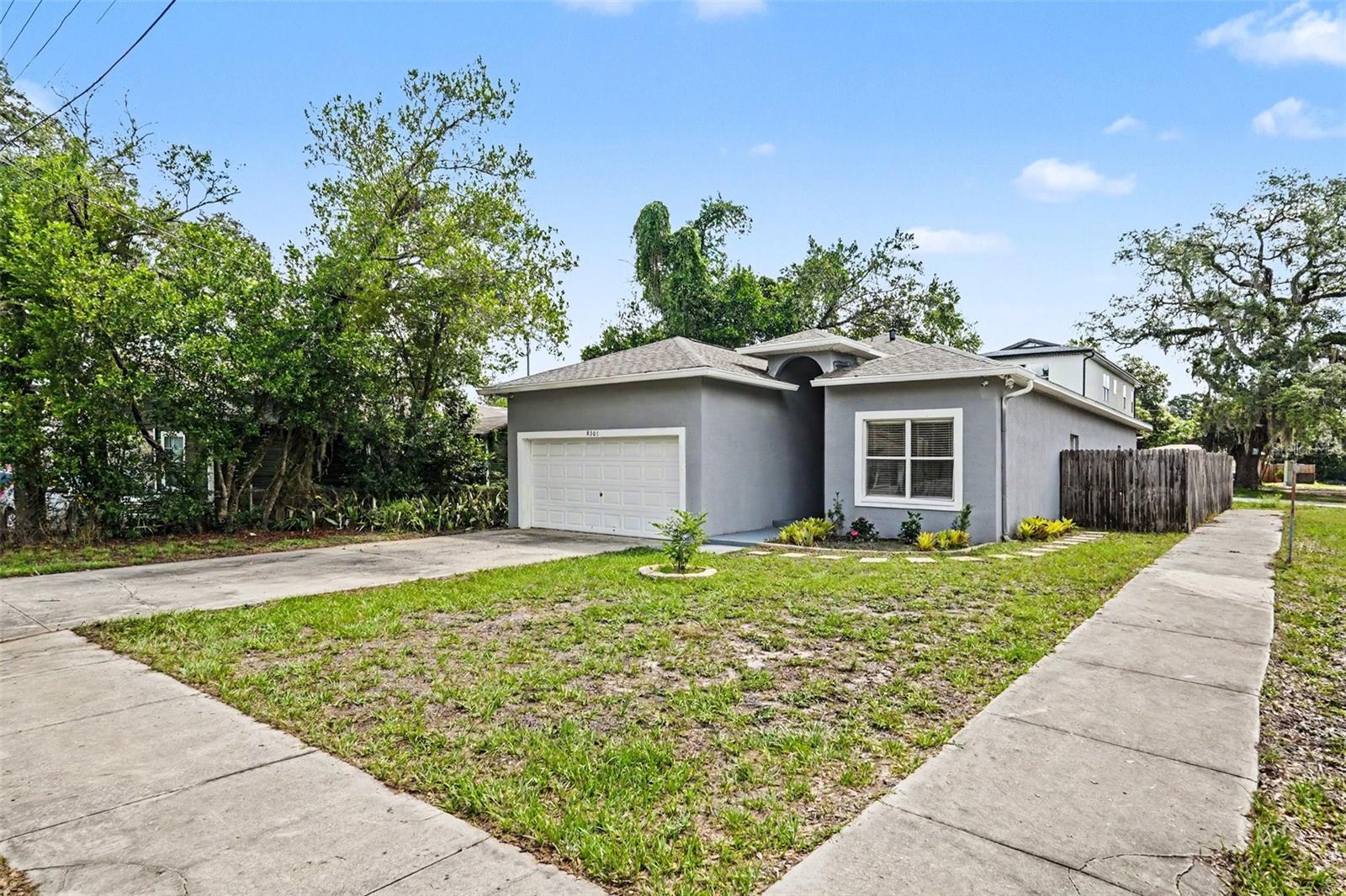 8301 N MARKS ST, TAMPA, FL, 33604