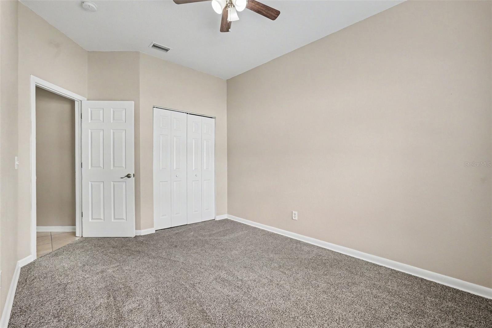 8301 N MARKS ST, TAMPA, FL, 33604
