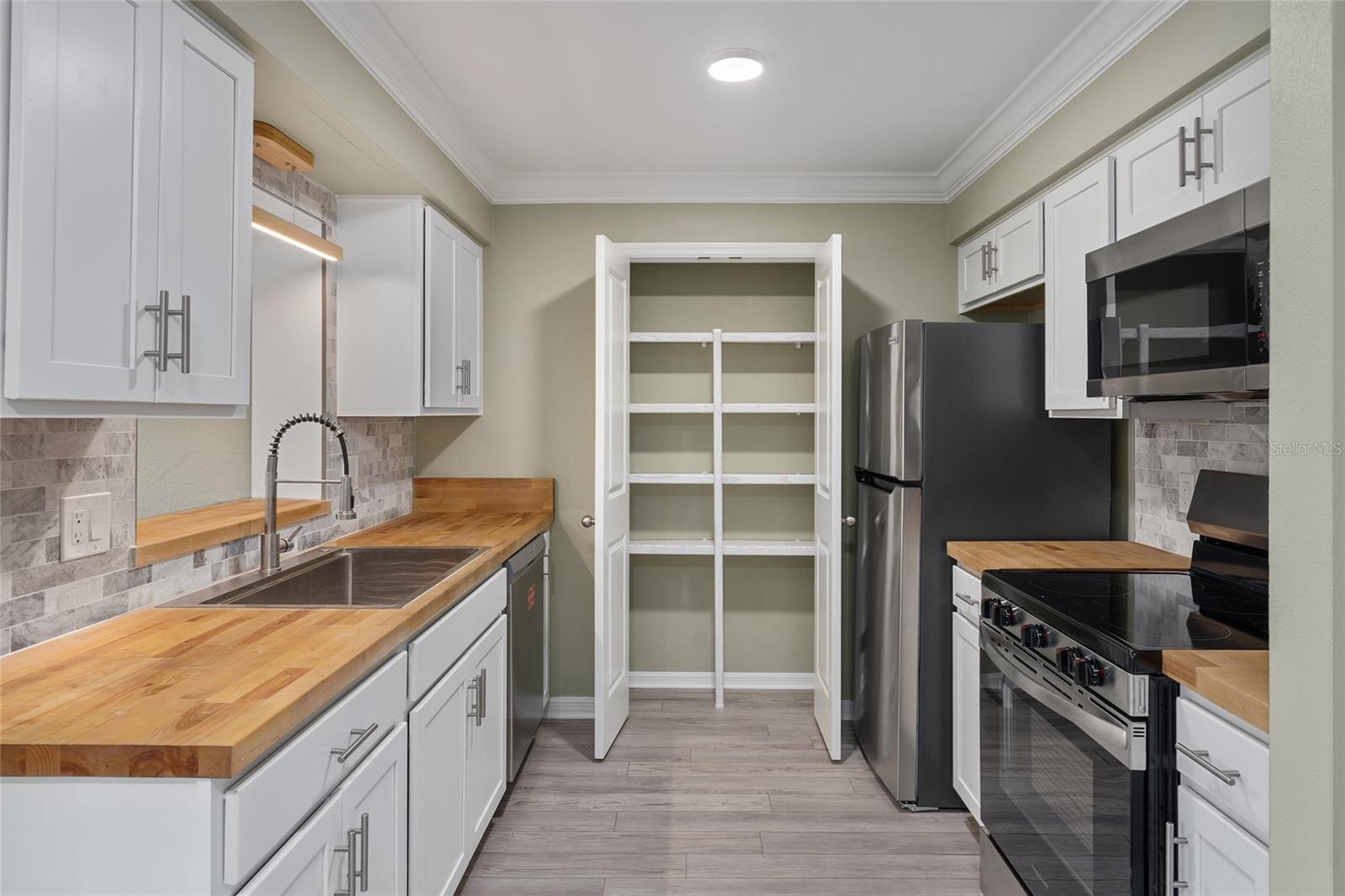 12531 ORANGEWOOD CT, TAVARES, FL, 32778