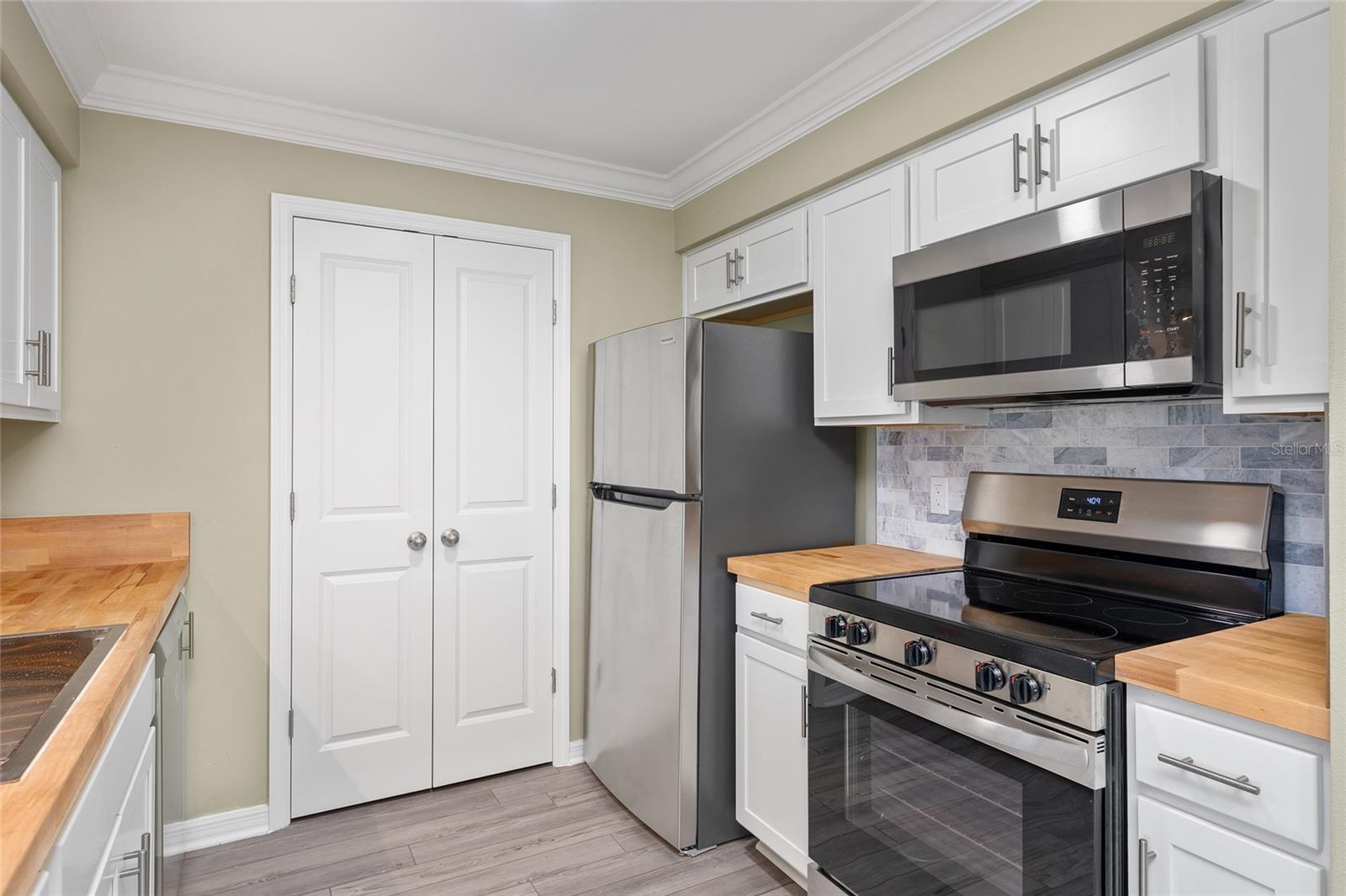 12531 ORANGEWOOD CT, TAVARES, FL, 32778