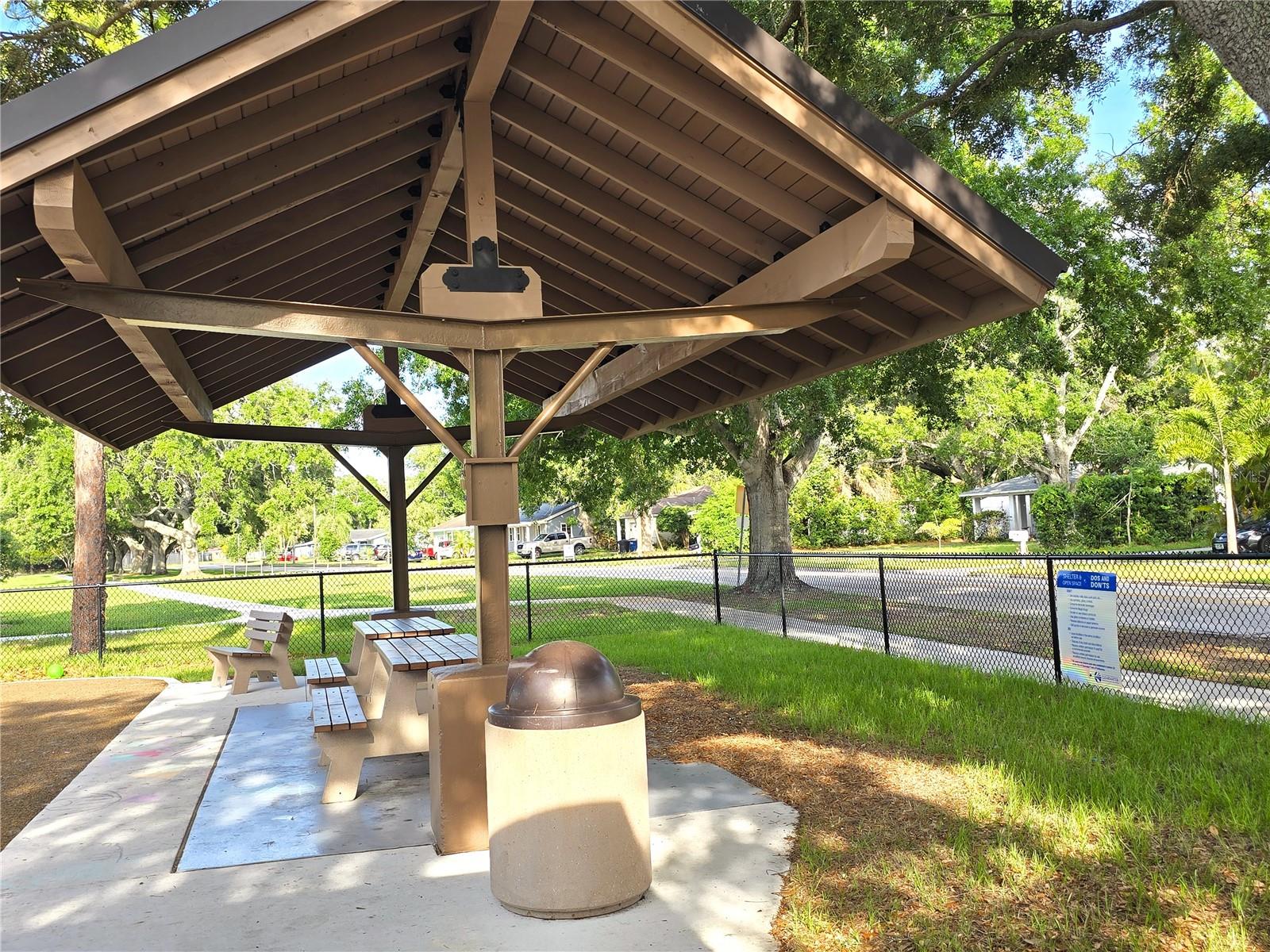 514 BRANDON AVE, CLEARWATER, FL, 33765