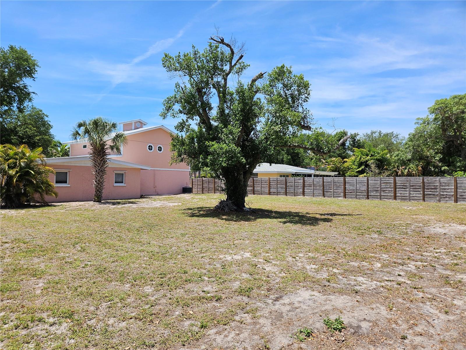 341 BAYSHORE DR, OSPREY, FL, 34229