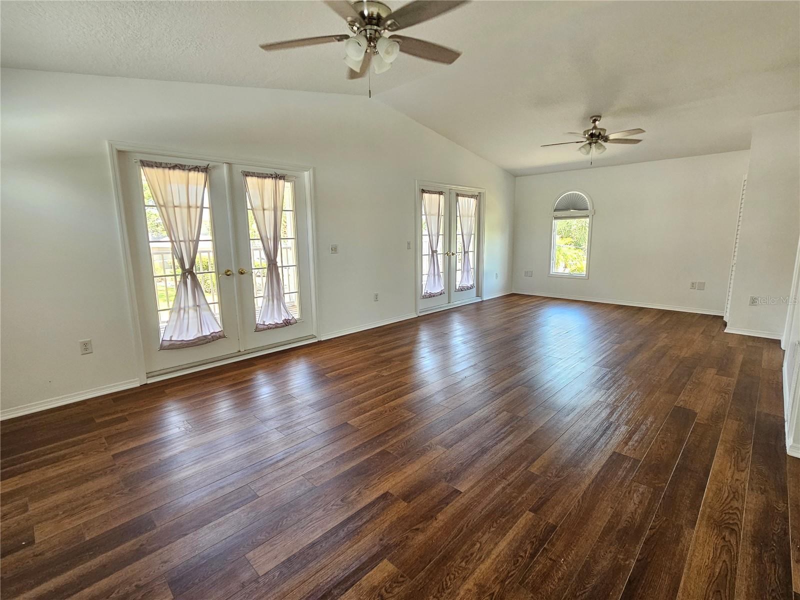 341 BAYSHORE DR, OSPREY, FL, 34229