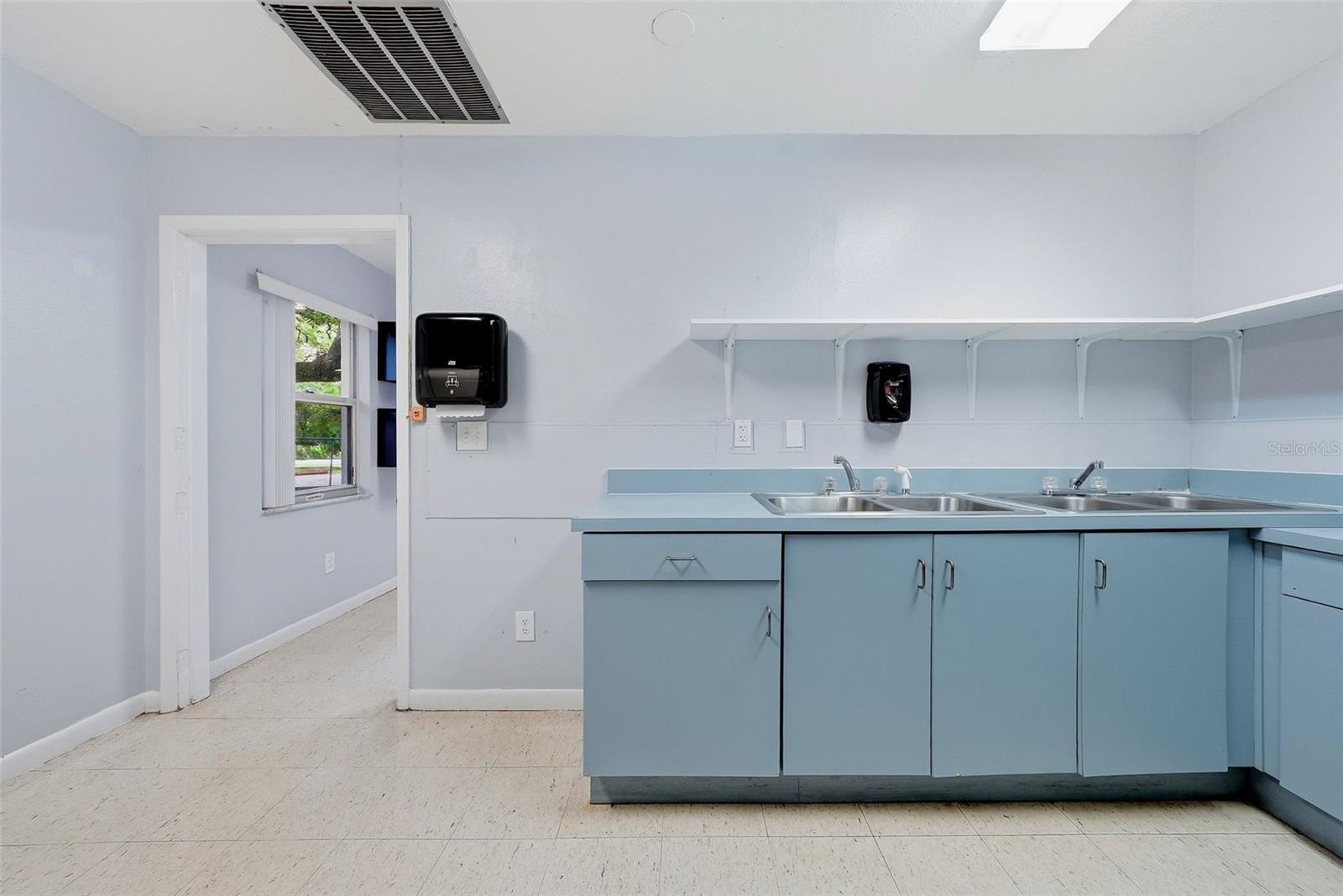 2886 WHITNEY RD, CLEARWATER, FL, 33760
