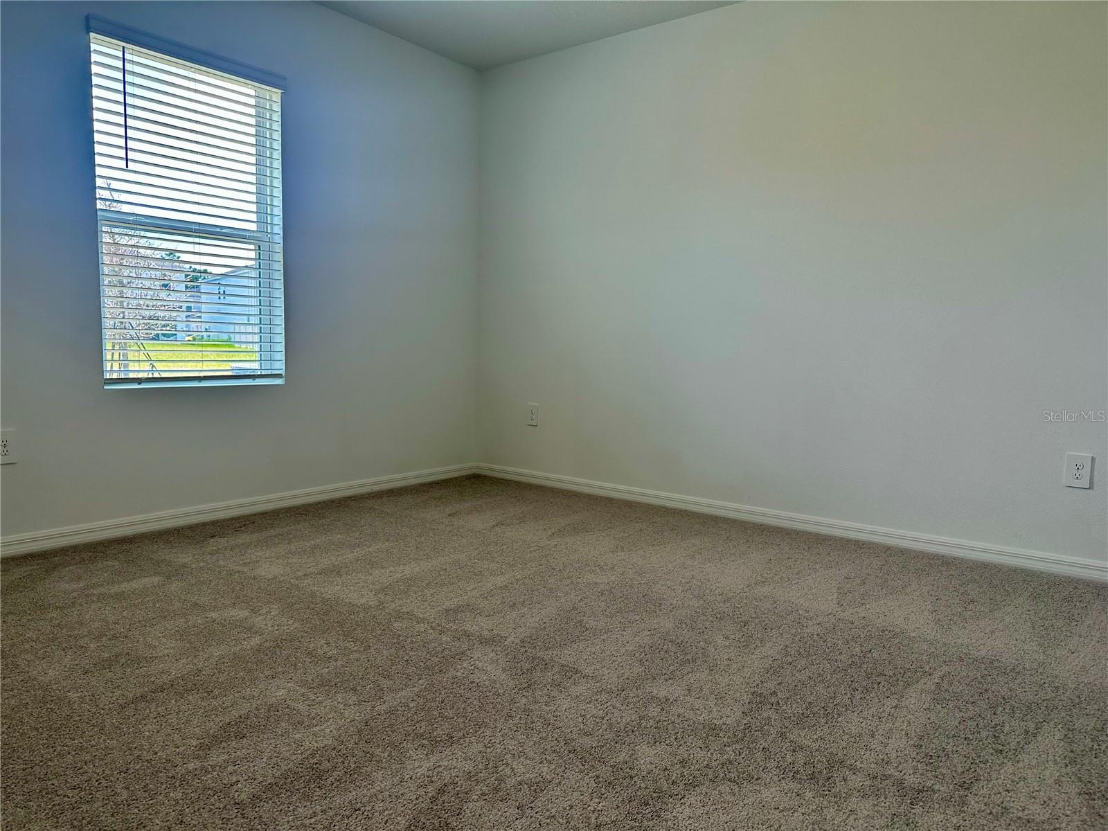 534 WAYLAND DR, HAINES CITY, FL, 33844