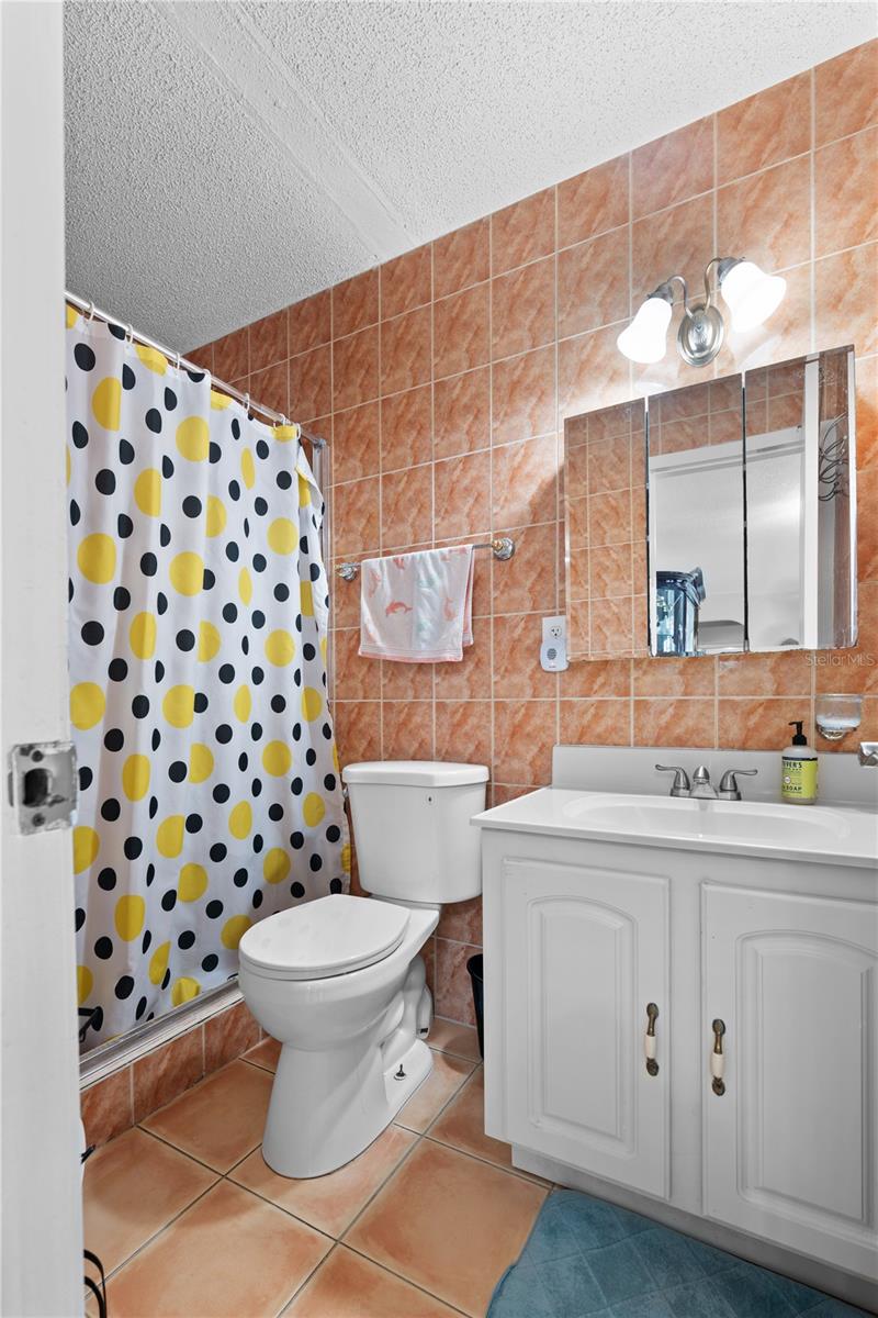 2100 AVENUE H, MARATHON, FL, 33050