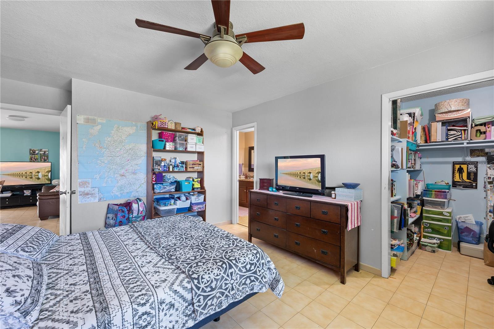 2100 AVENUE H, MARATHON, FL, 33050