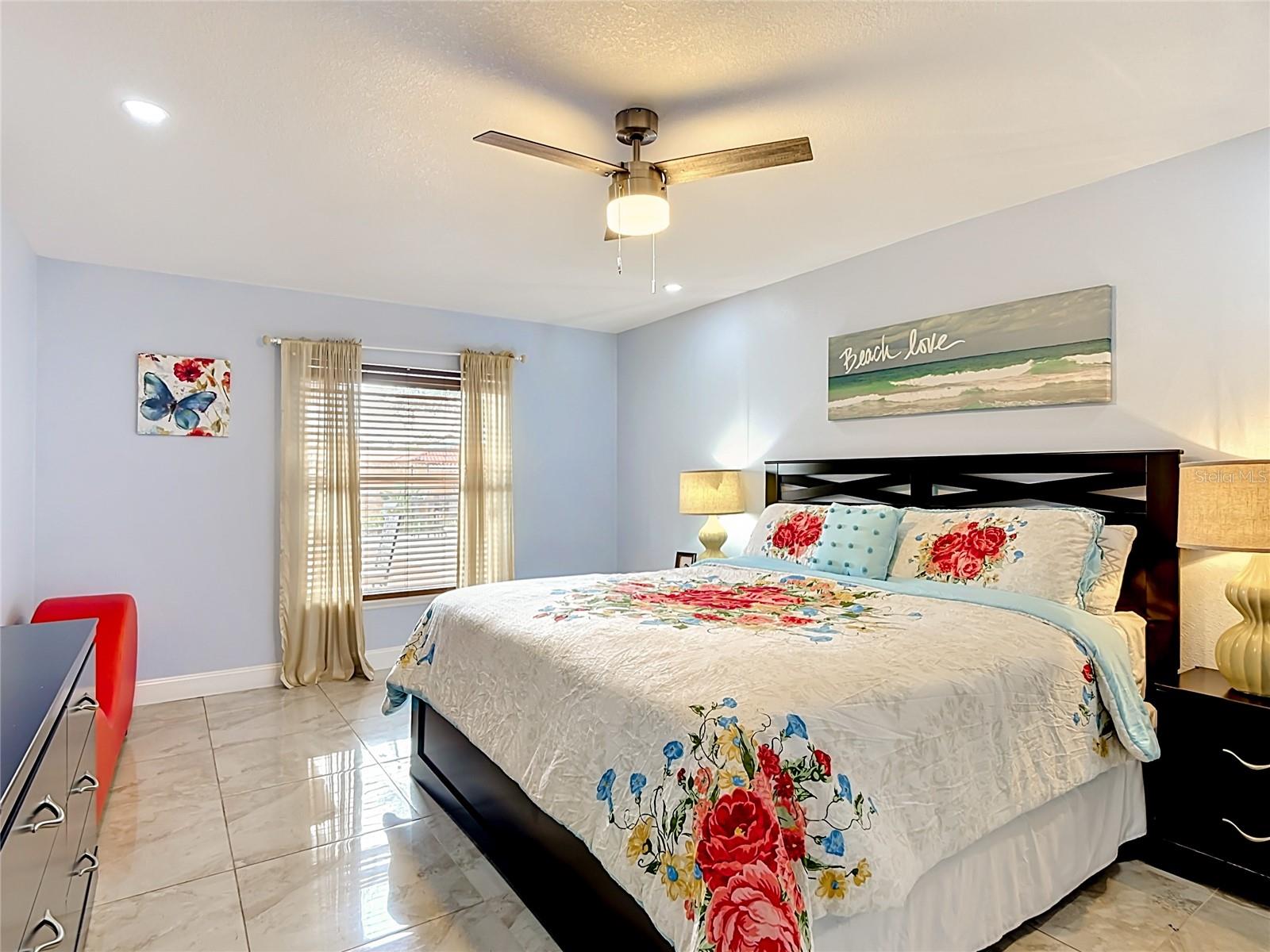 915 BONNEVILLE LN, KISSIMMEE, FL, 34759
