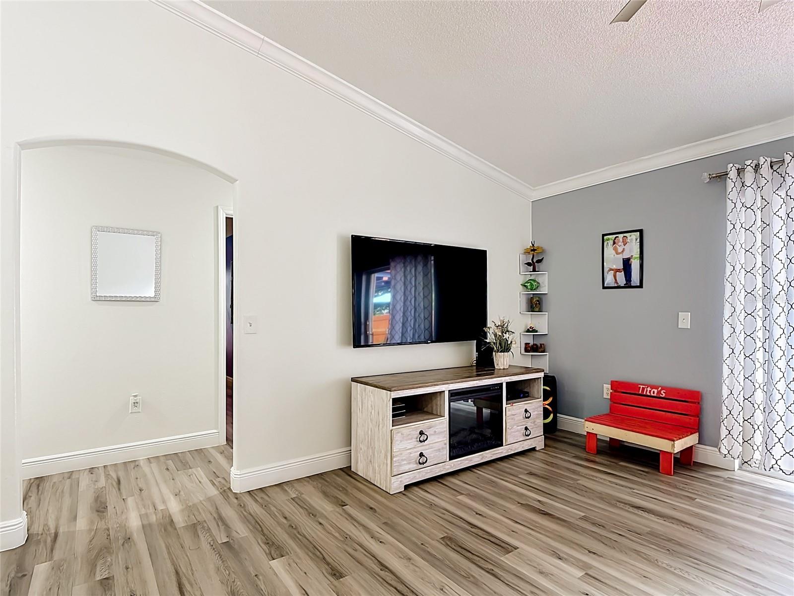 915 BONNEVILLE LN, KISSIMMEE, FL, 34759
