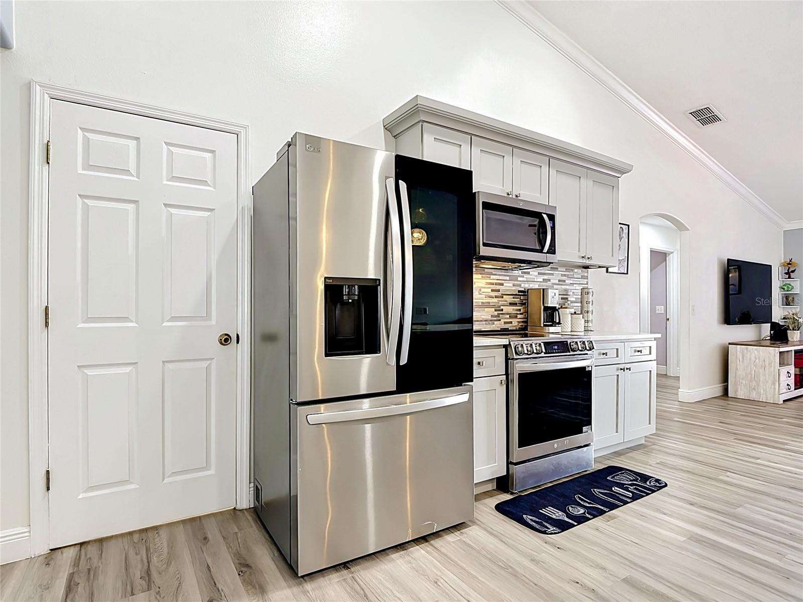 915 BONNEVILLE LN, KISSIMMEE, FL, 34759