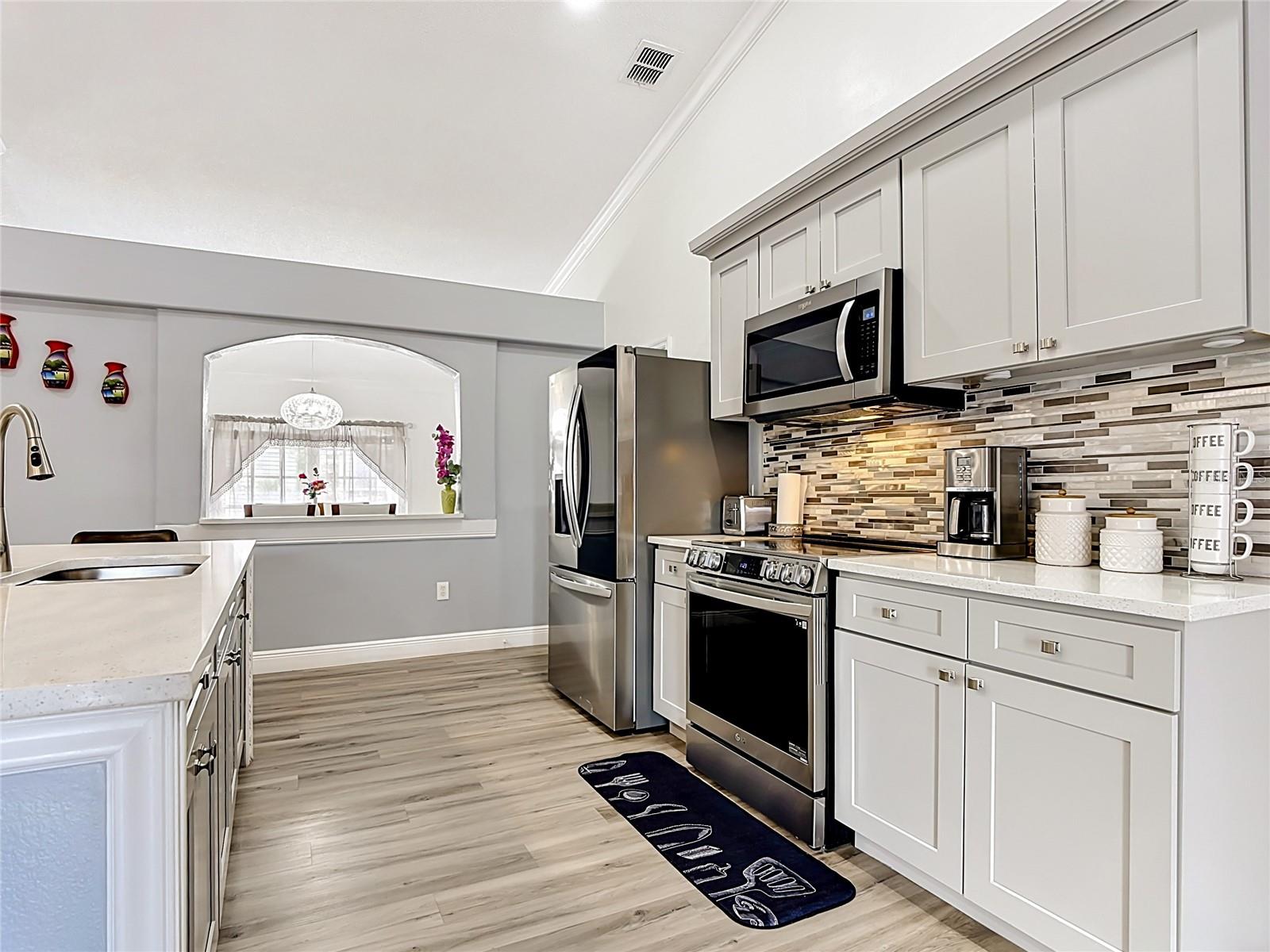 915 BONNEVILLE LN, KISSIMMEE, FL, 34759