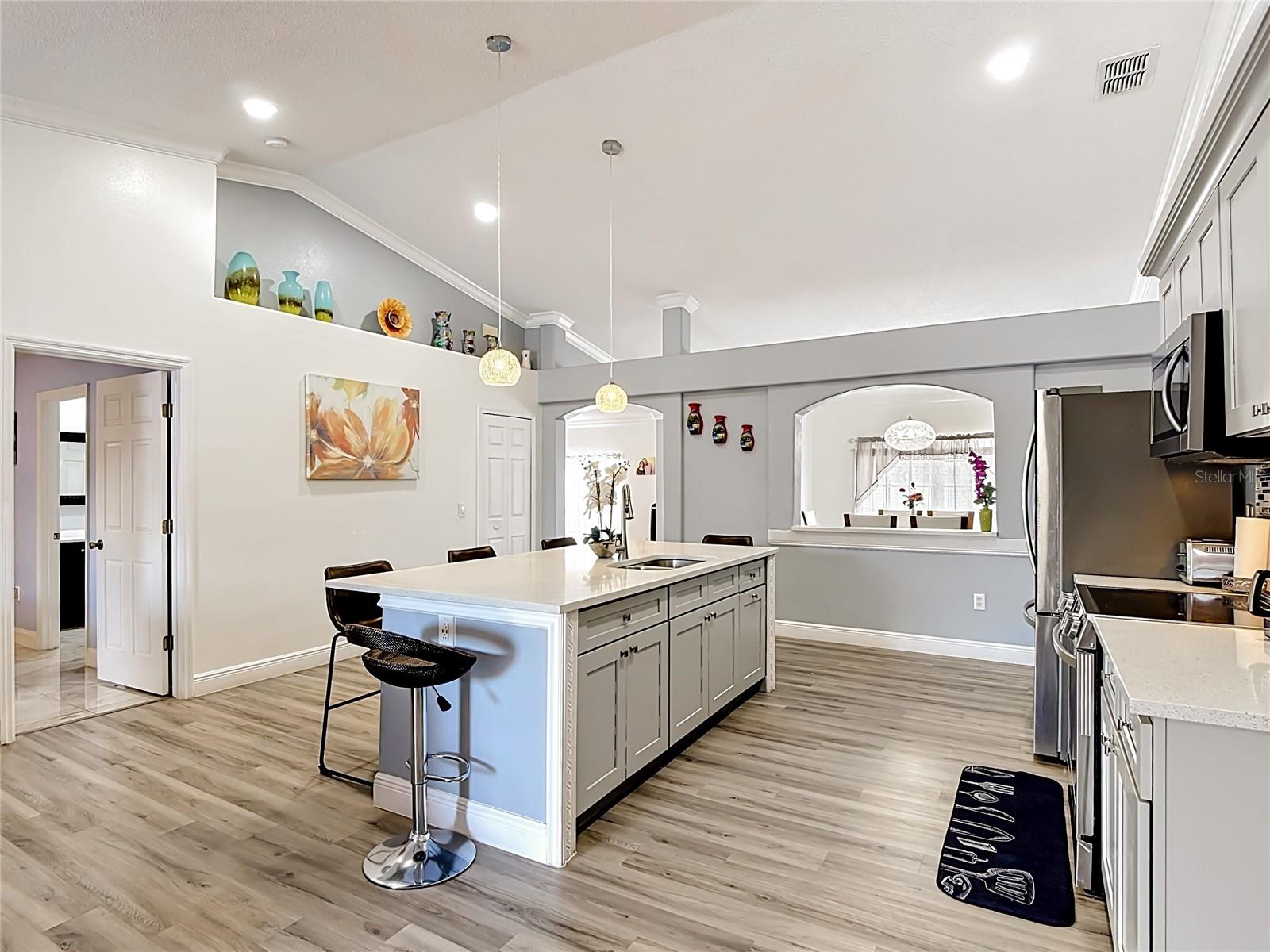 915 BONNEVILLE LN, KISSIMMEE, FL, 34759