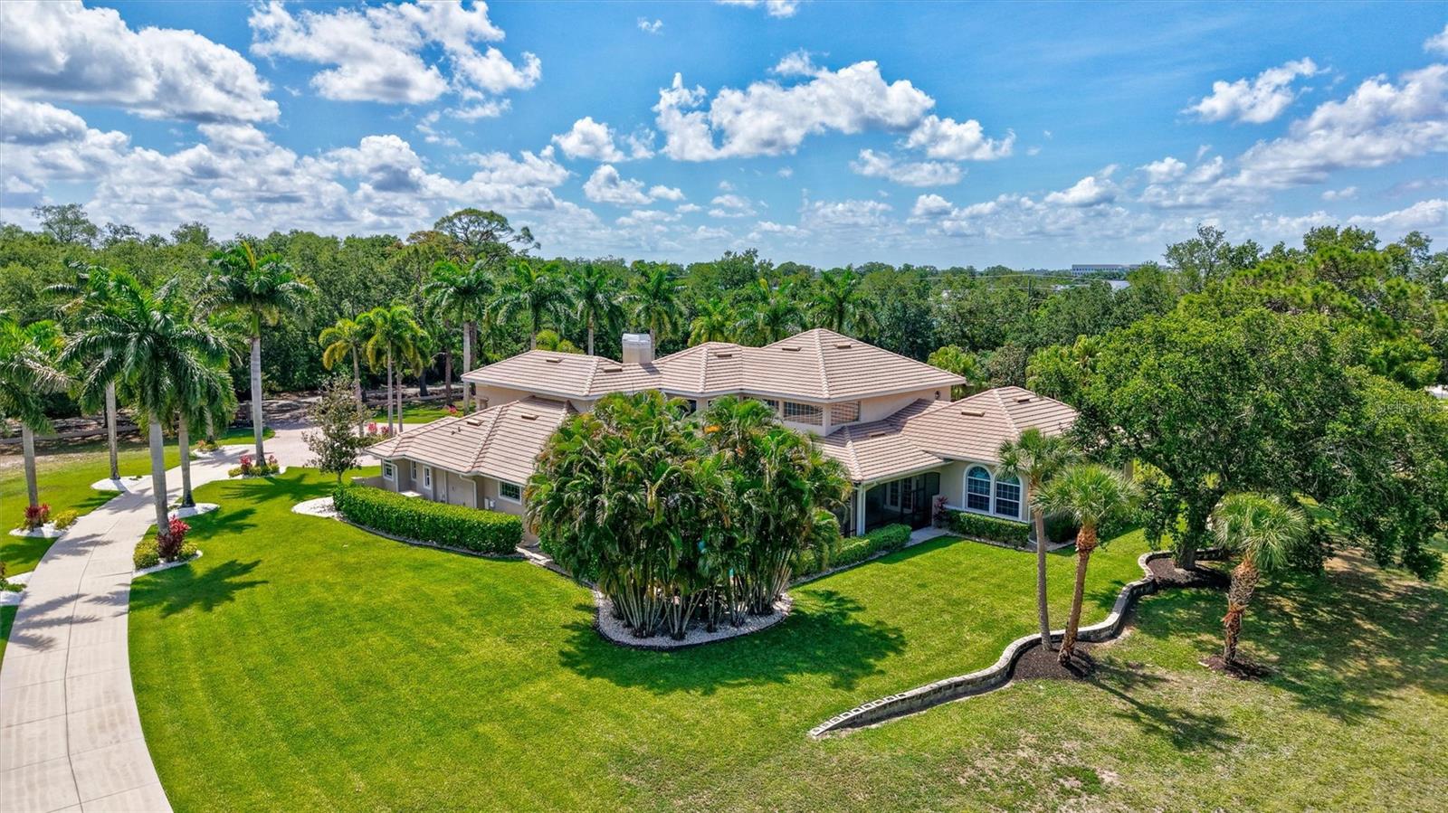 1045 FOX CREEK DR, SARASOTA, FL, 34240