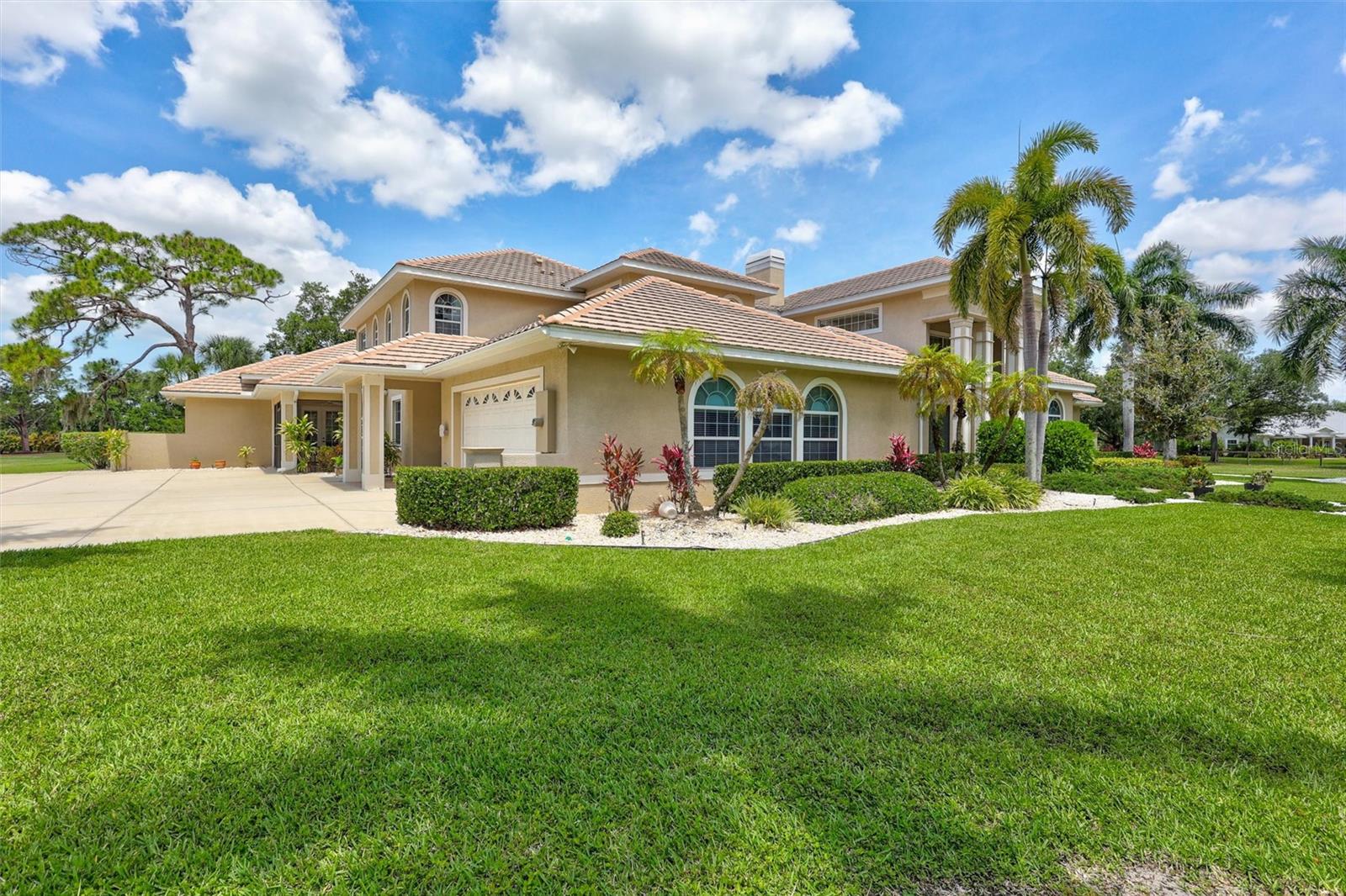 1045 FOX CREEK DR, SARASOTA, FL, 34240