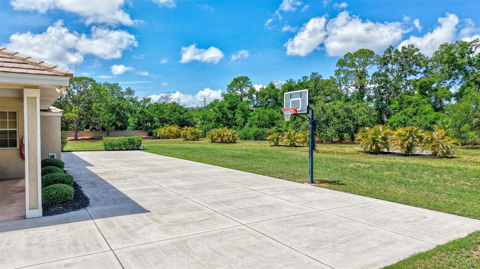 1045 FOX CREEK DR, SARASOTA, FL, 34240
