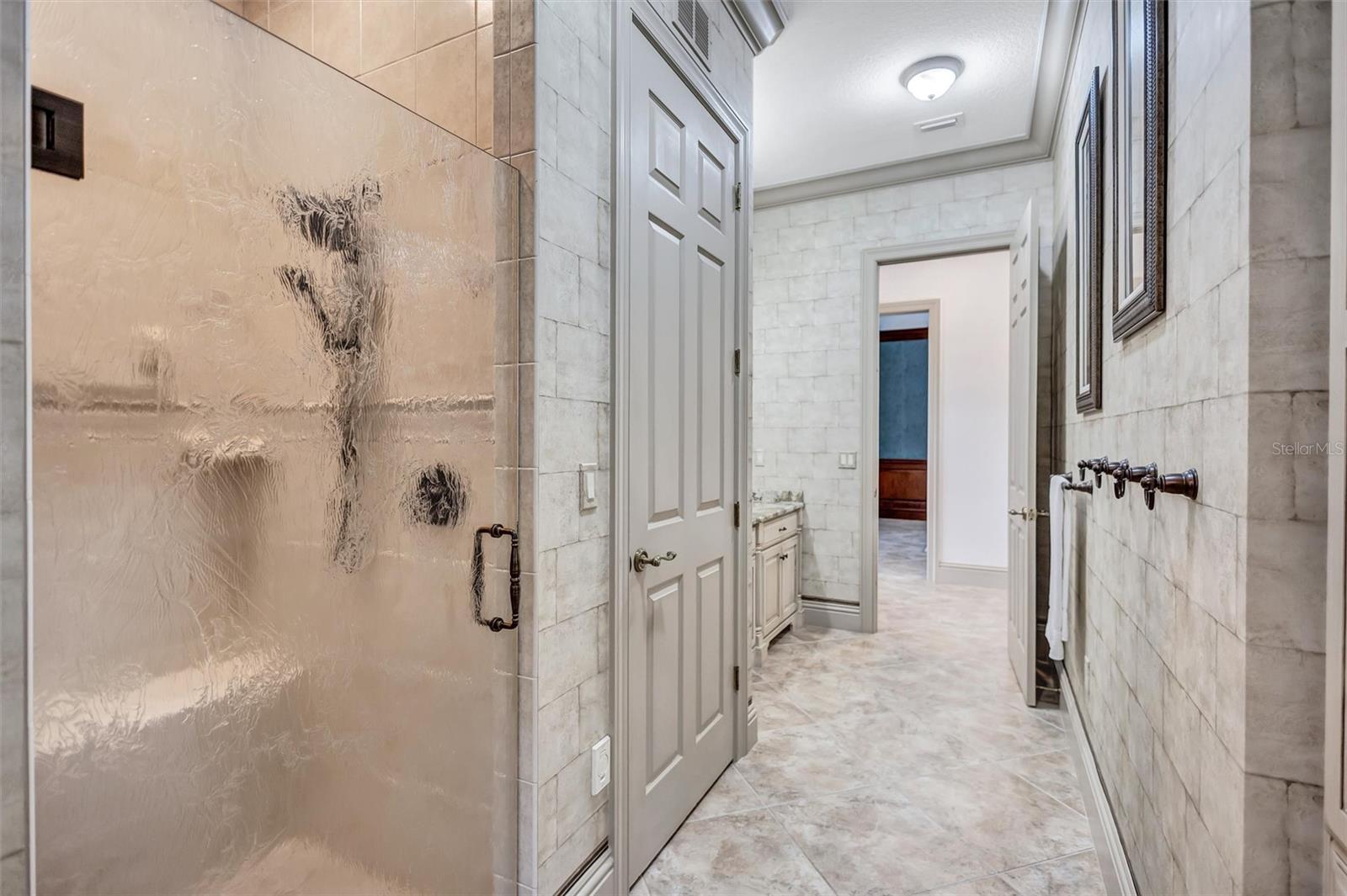 1045 FOX CREEK DR, SARASOTA, FL, 34240