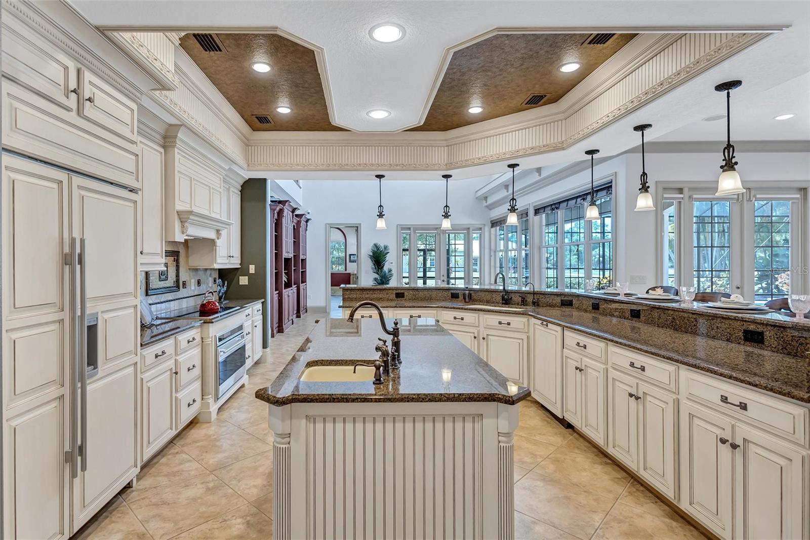 1045 FOX CREEK DR, SARASOTA, FL, 34240