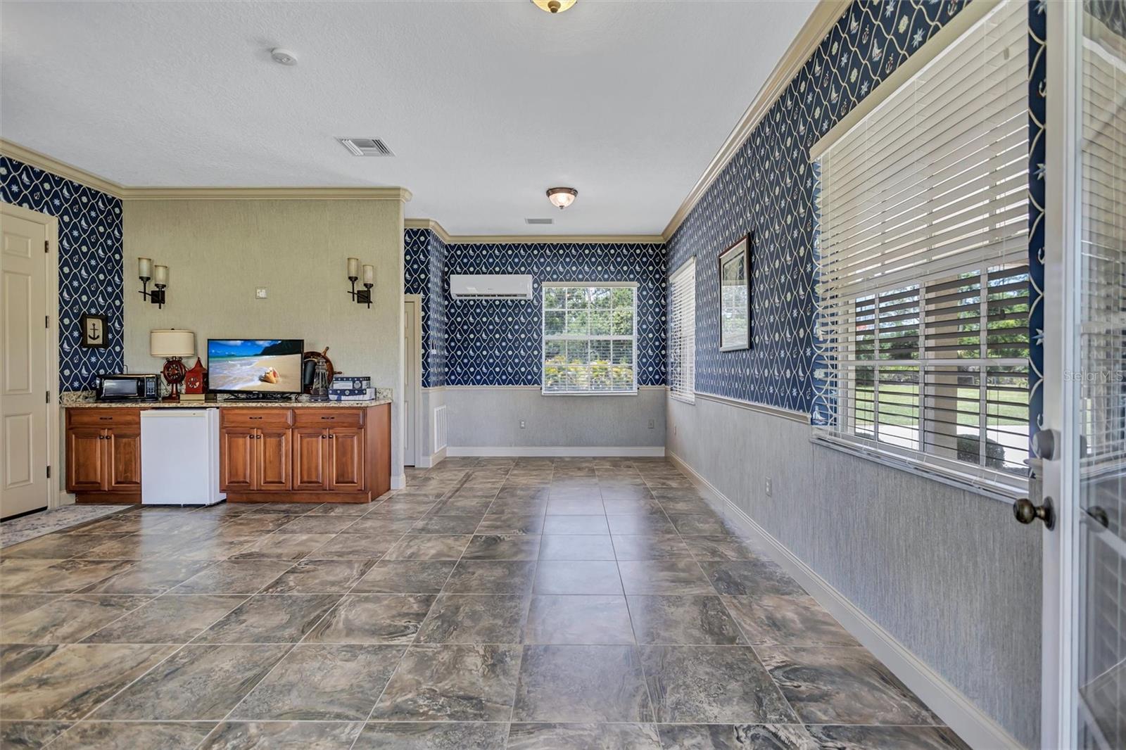 1045 FOX CREEK DR, SARASOTA, FL, 34240