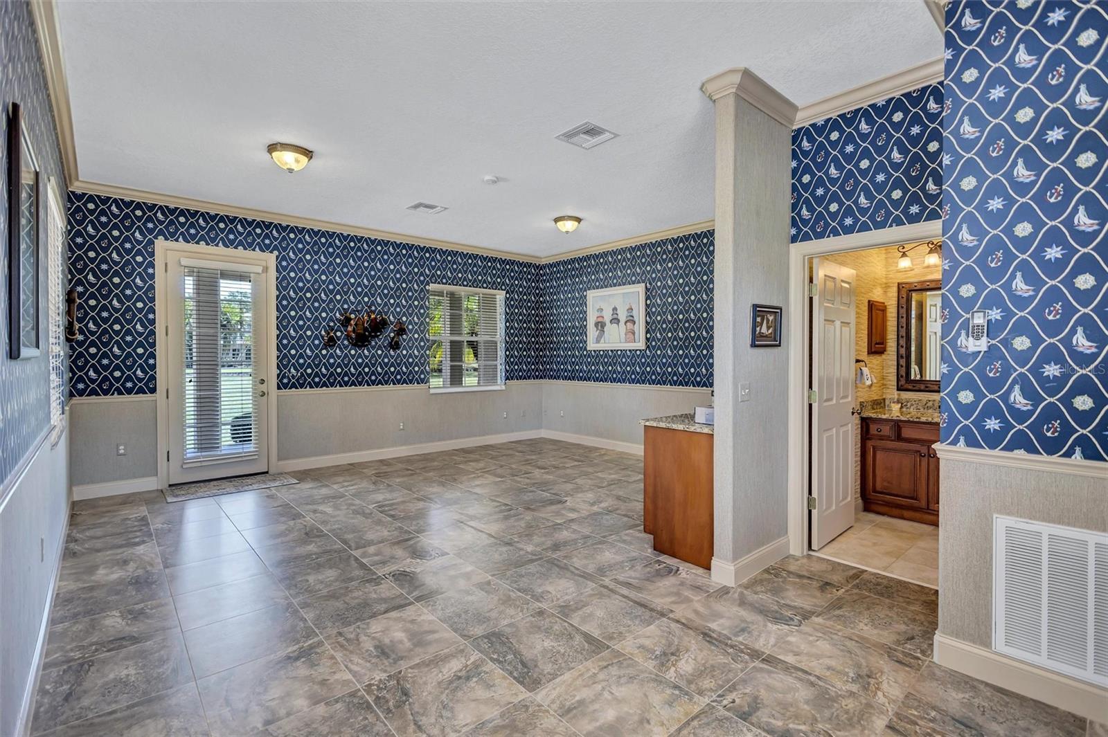 1045 FOX CREEK DR, SARASOTA, FL, 34240