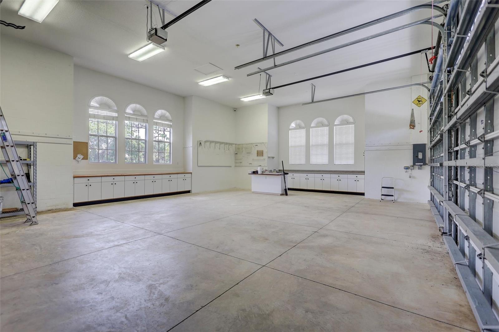 1045 FOX CREEK DR, SARASOTA, FL, 34240