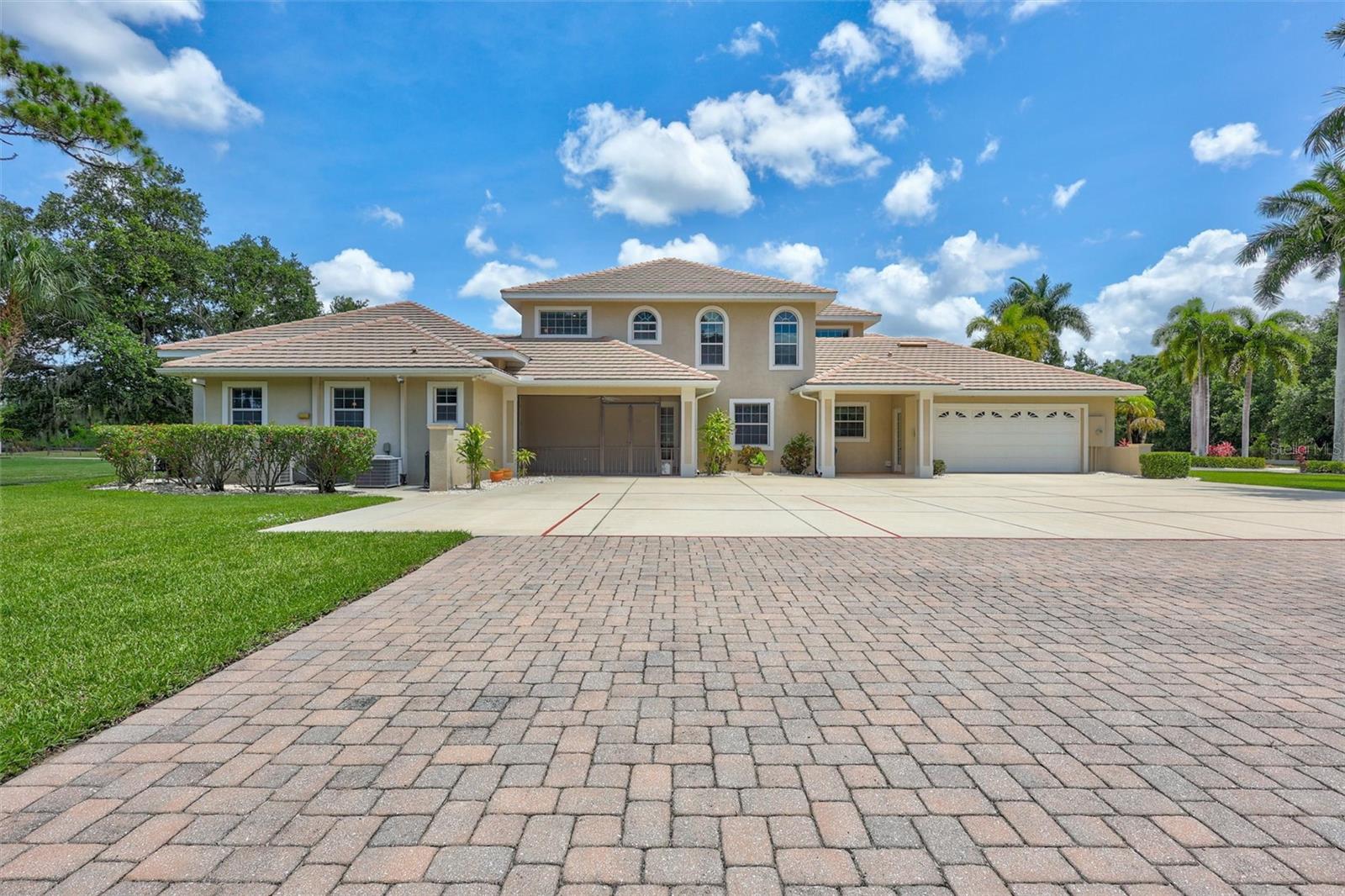 1045 FOX CREEK DR, SARASOTA, FL, 34240
