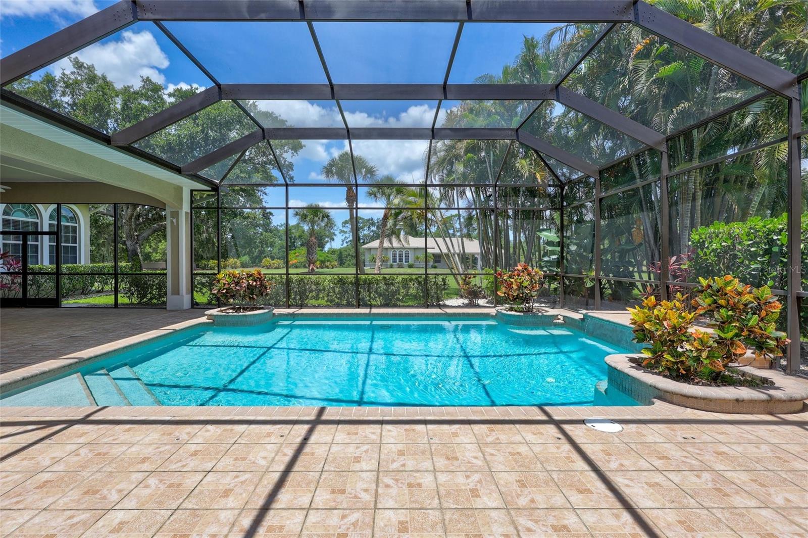 1045 FOX CREEK DR, SARASOTA, FL, 34240