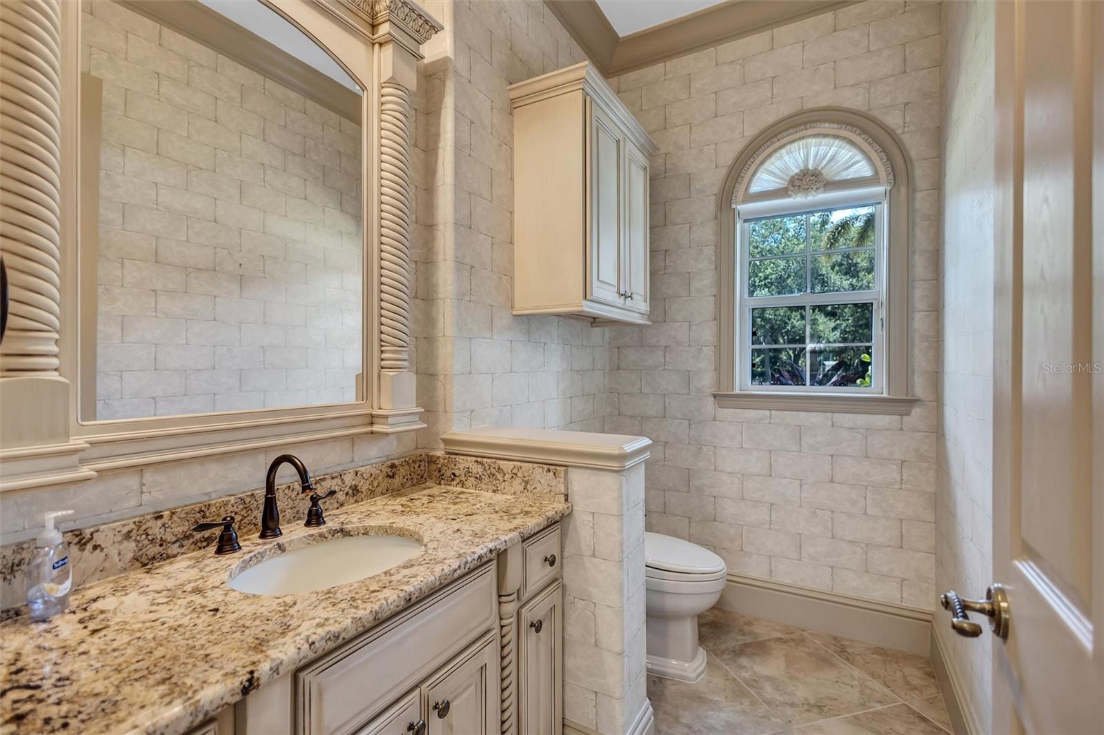 1045 FOX CREEK DR, SARASOTA, FL, 34240