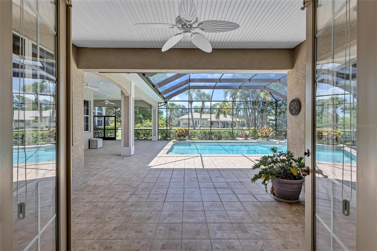 1045 FOX CREEK DR, SARASOTA, FL, 34240