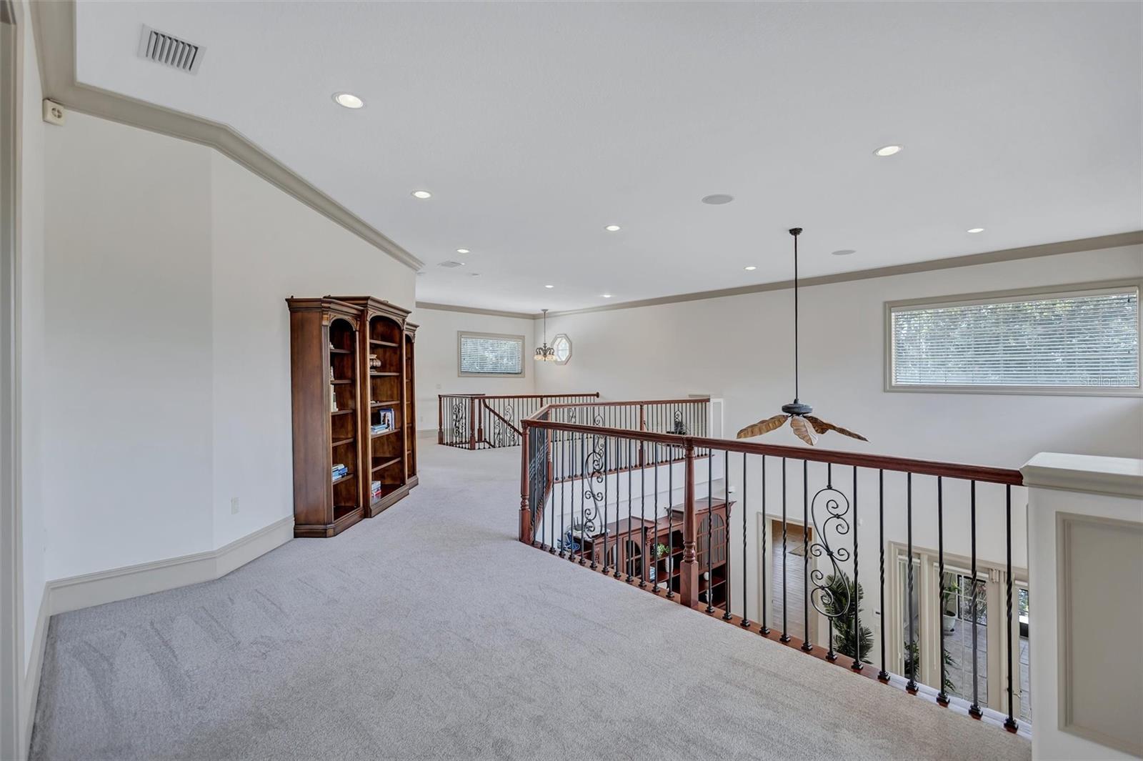1045 FOX CREEK DR, SARASOTA, FL, 34240
