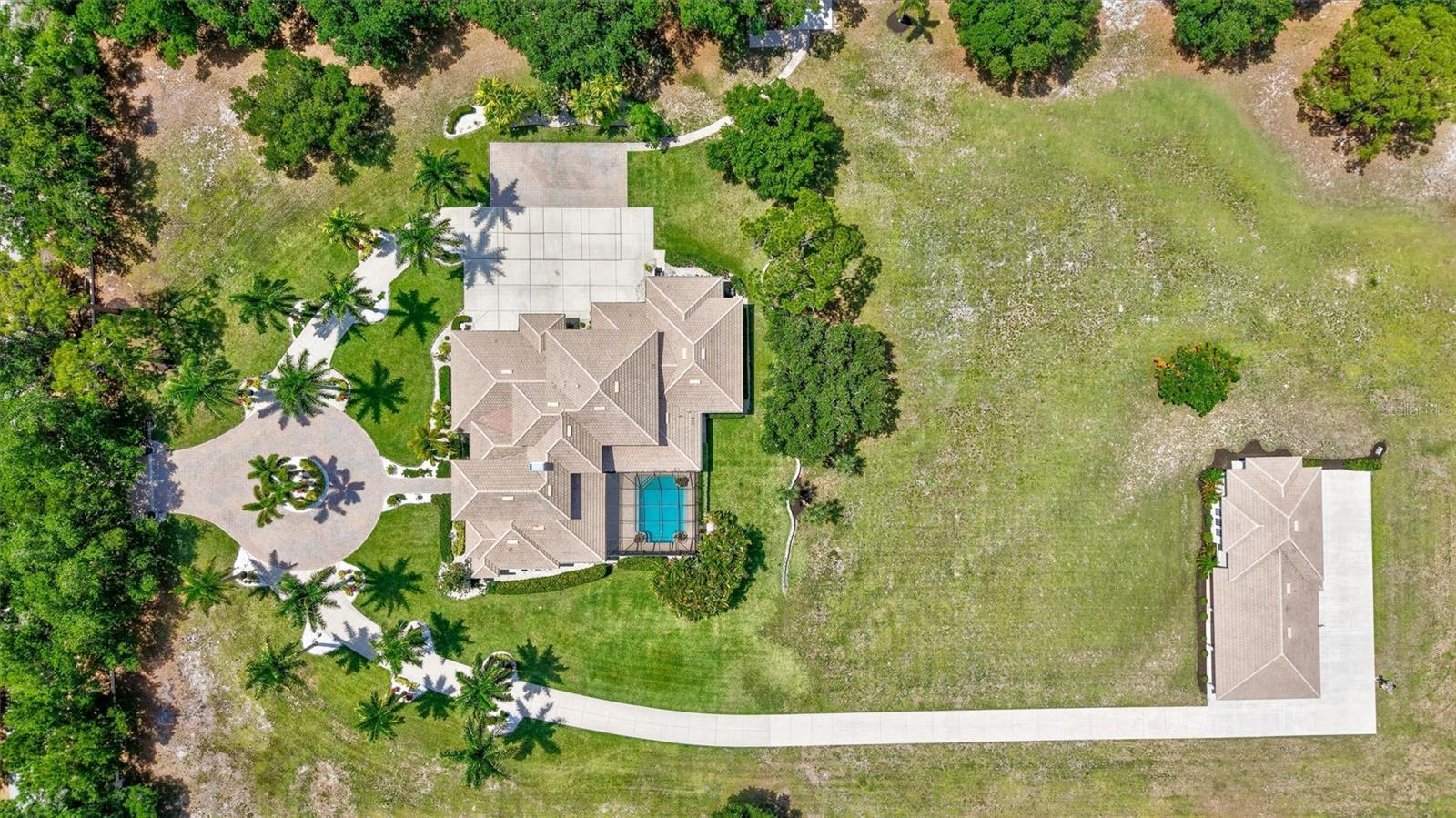 1045 FOX CREEK DR, SARASOTA, FL, 34240