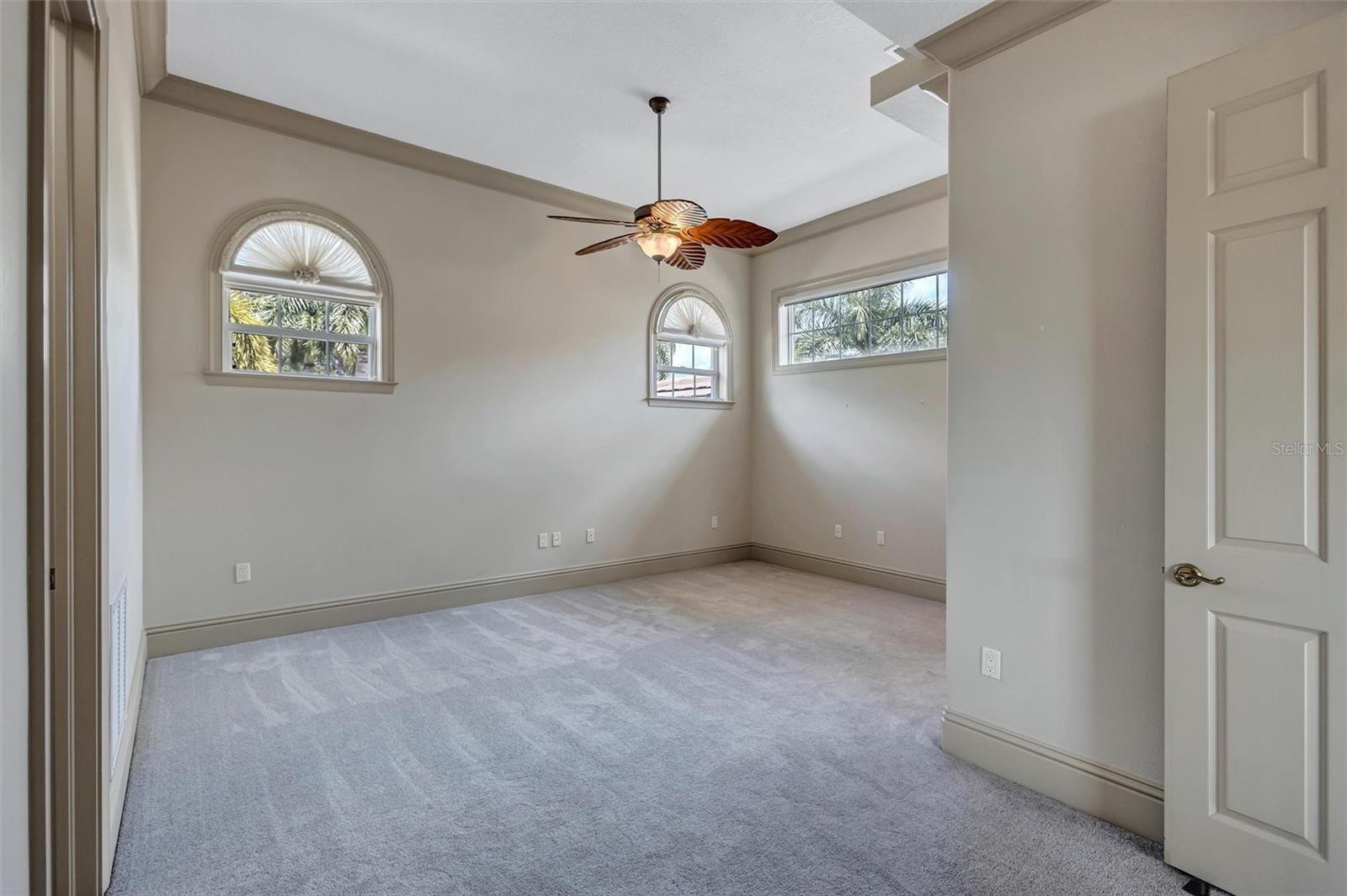1045 FOX CREEK DR, SARASOTA, FL, 34240