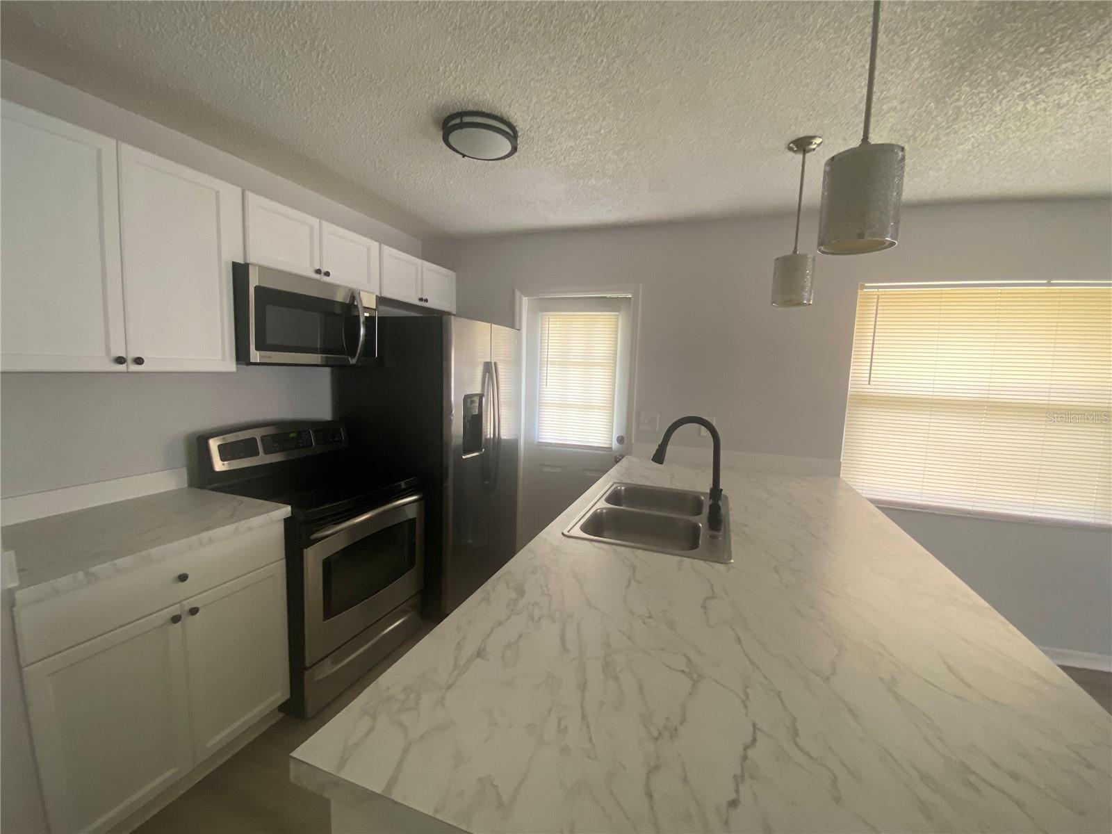 206 MARY CATHERINE CT, LAKELAND, FL, 33809