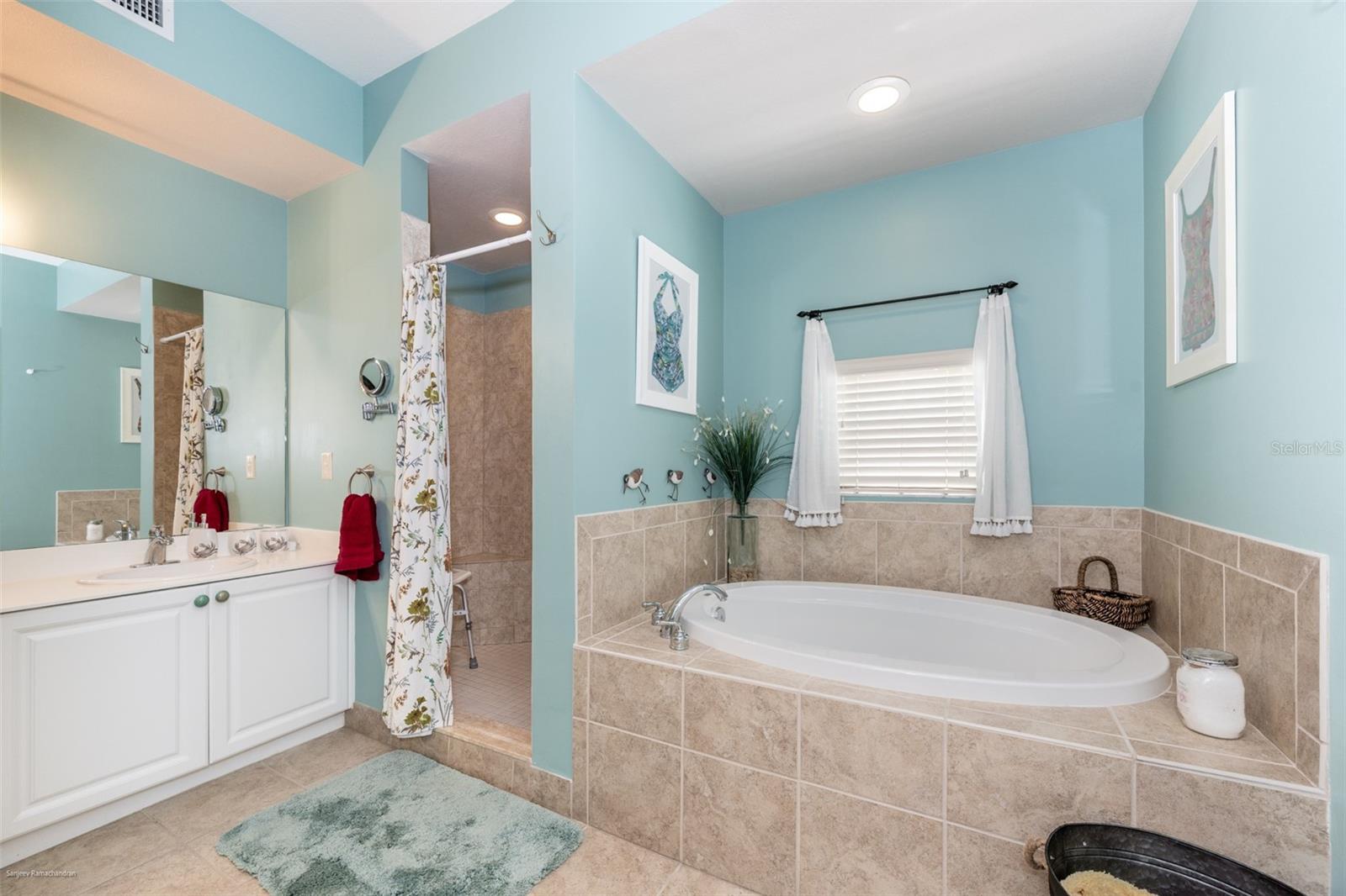 5125 MELBOURNE ST #E201, PUNTA GORDA, FL, 33980