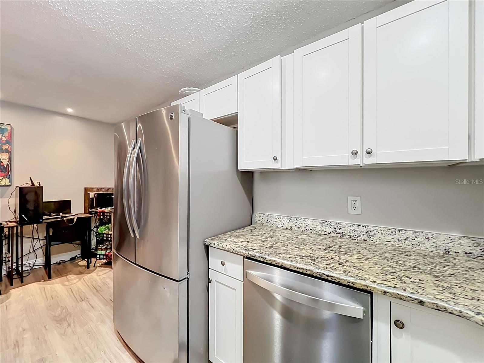 918 LAKE DESTINY RD #F, ALTAMONTE SPRINGS, FL, 32714