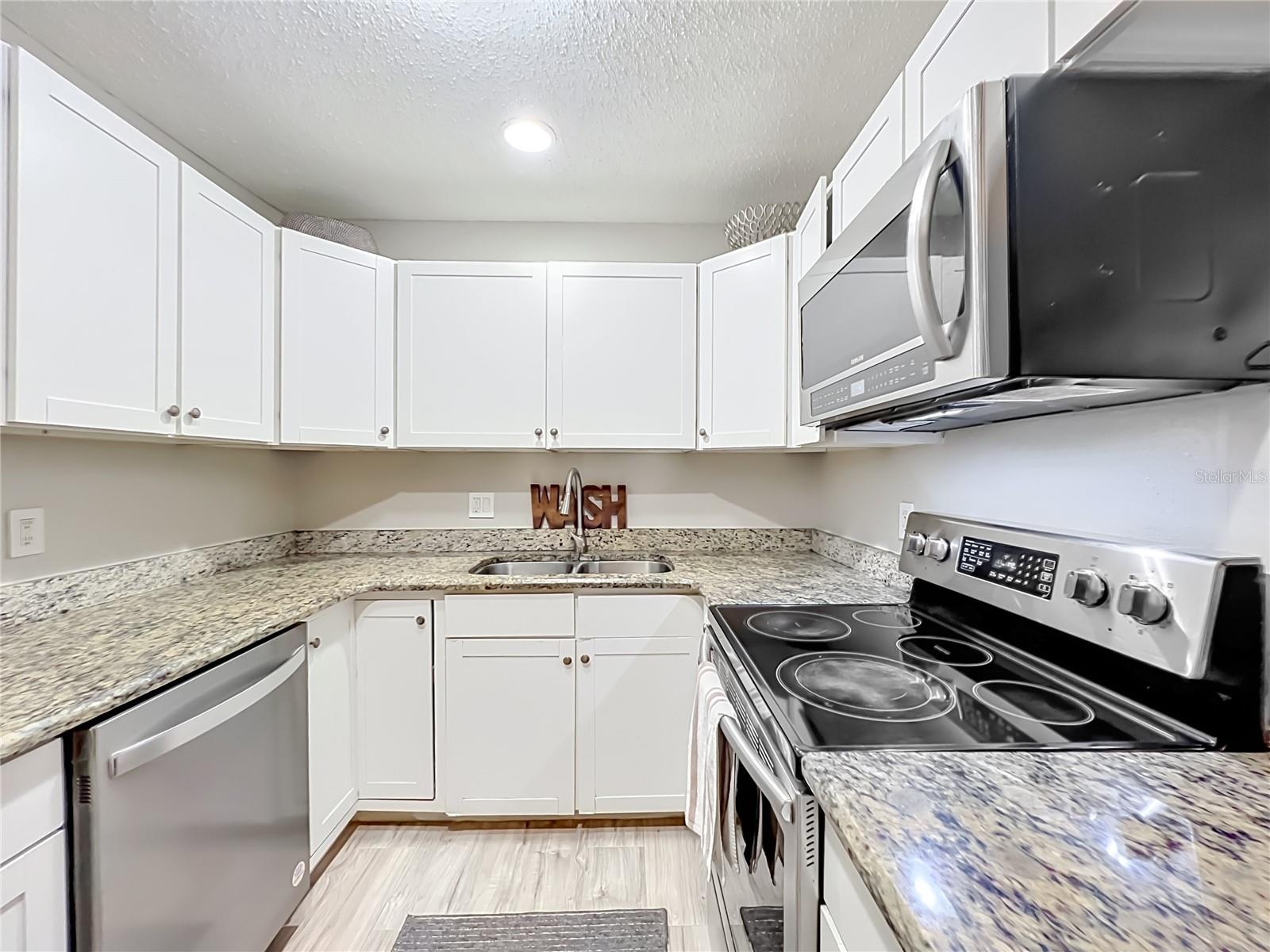 918 LAKE DESTINY RD #F, ALTAMONTE SPRINGS, FL, 32714