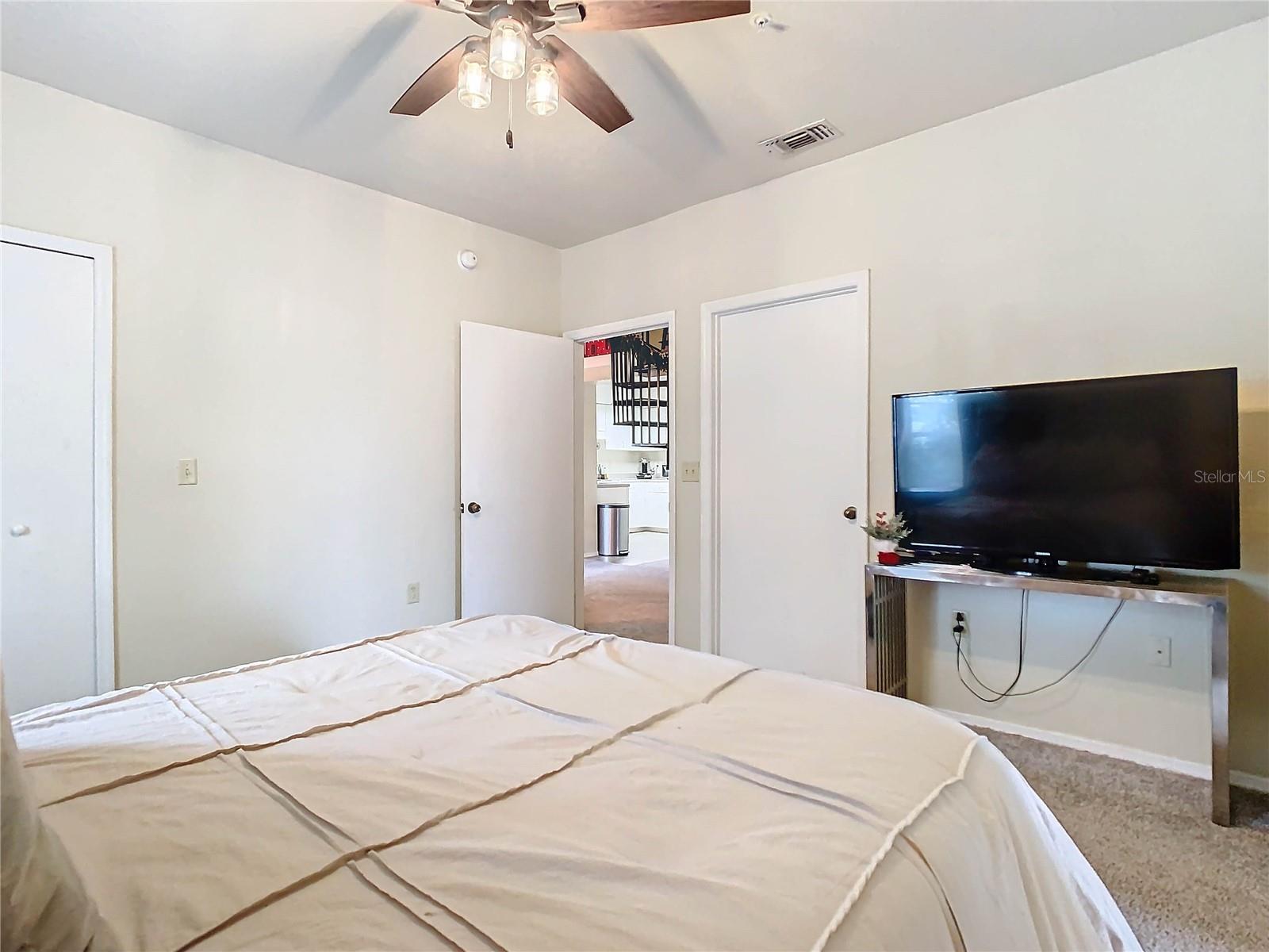114 VISTA VERDI CIR #328, LAKE MARY, FL, 32746