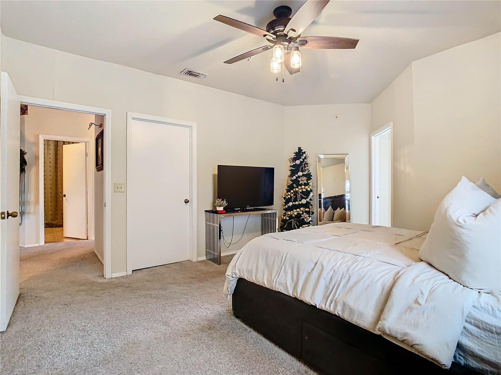 114 VISTA VERDI CIR #328, LAKE MARY, FL, 32746