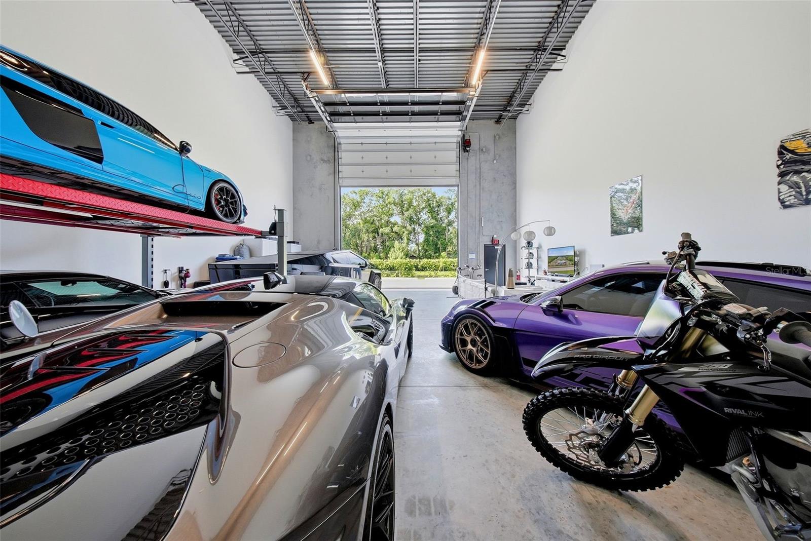 6500 MOTOR ENCLAVE WAY #814, TAMPA, FL, 33610