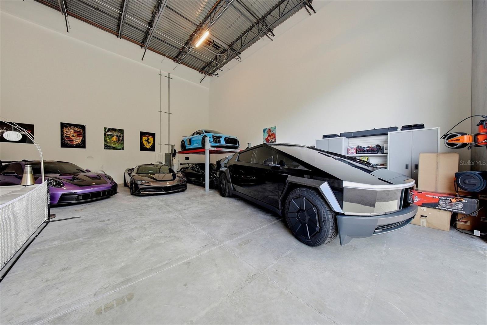 6500 MOTOR ENCLAVE WAY #814, TAMPA, FL, 33610