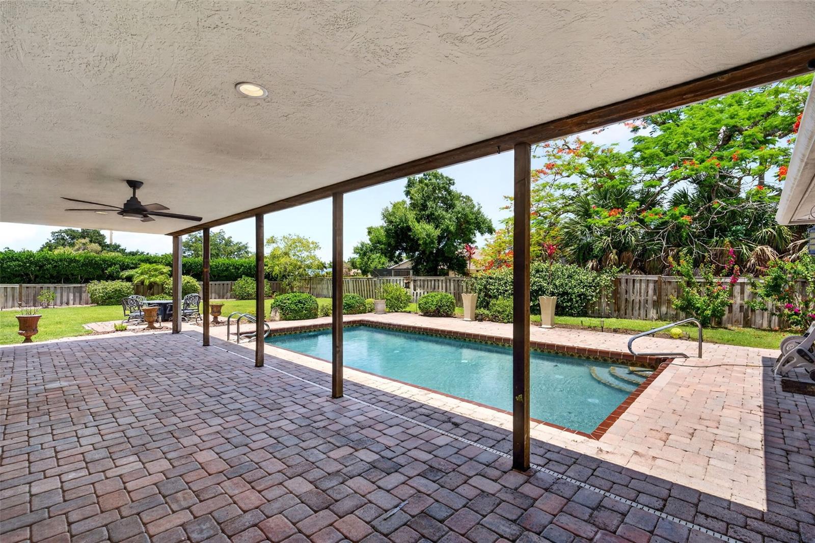 3695 COUNTRY PLACE BLVD, SARASOTA, FL, 34233