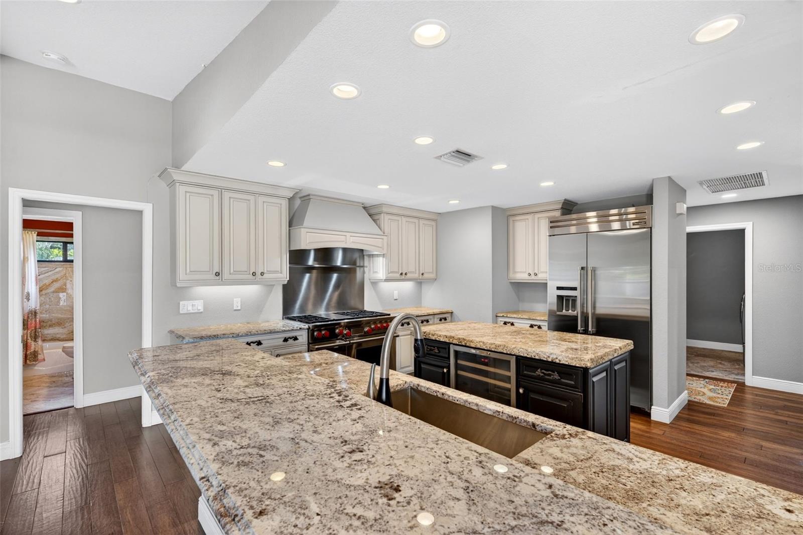 3695 COUNTRY PLACE BLVD, SARASOTA, FL, 34233