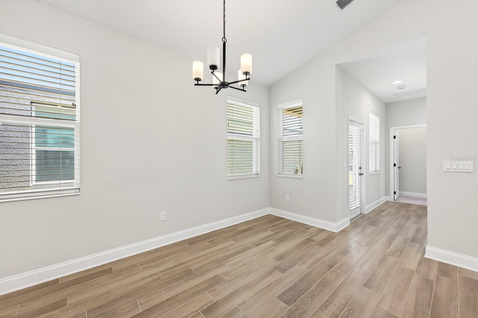 606 DOGFISH LN, DEBARY, FL, 32713