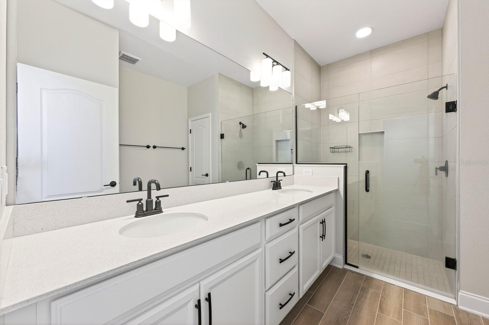 606 DOGFISH LN, DEBARY, FL, 32713