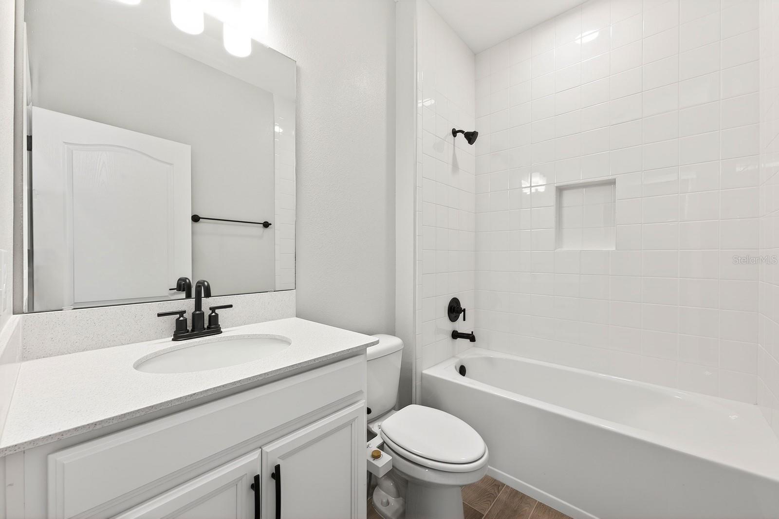 606 DOGFISH LN, DEBARY, FL, 32713