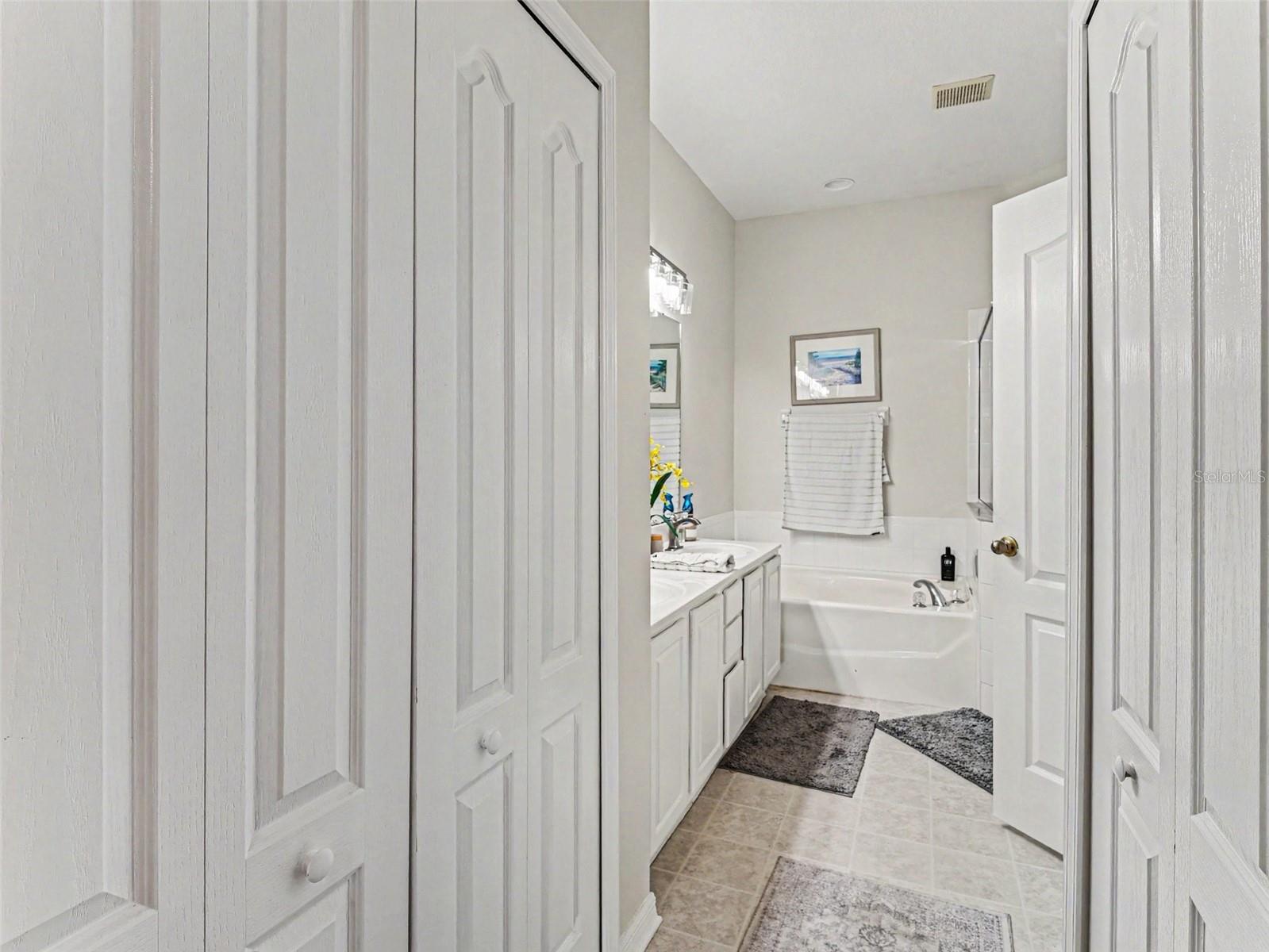 5919 PHOEBENEST DR, LITHIA, FL, 33547