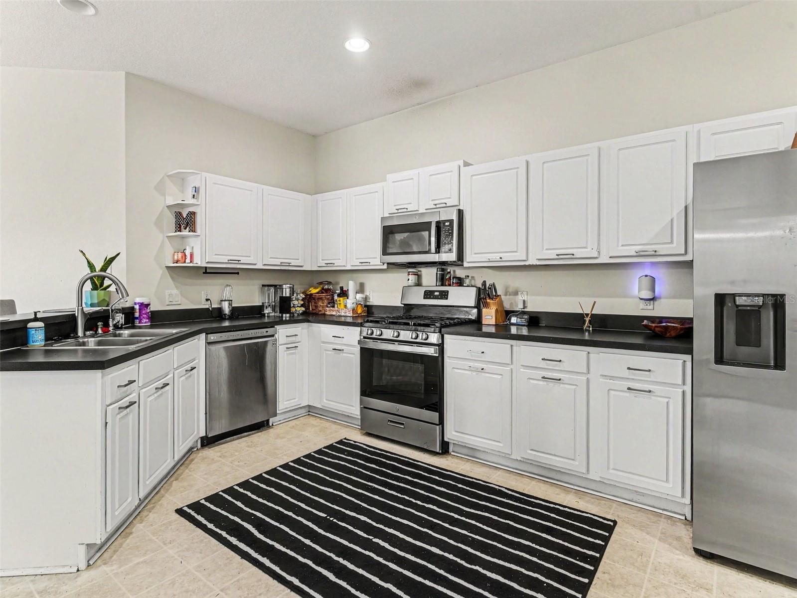 5919 PHOEBENEST DR, LITHIA, FL, 33547
