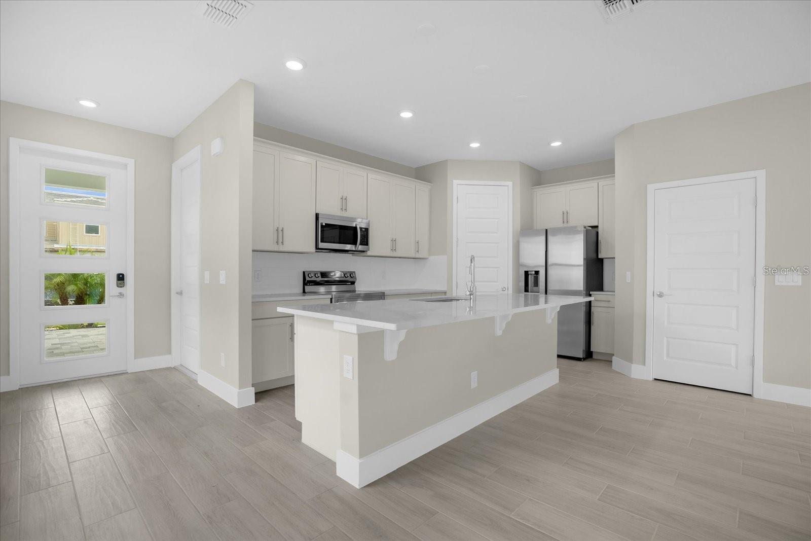 7818 SPECTRUM DR, KISSIMMEE, FL, 34747