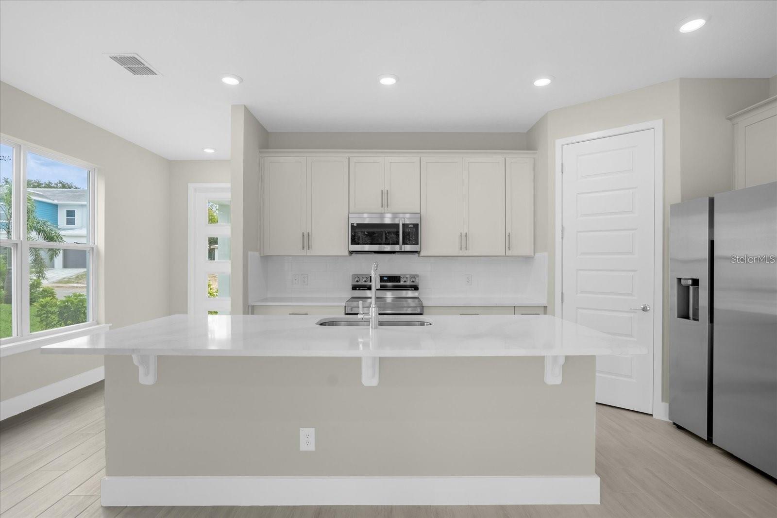 7818 SPECTRUM DR, KISSIMMEE, FL, 34747