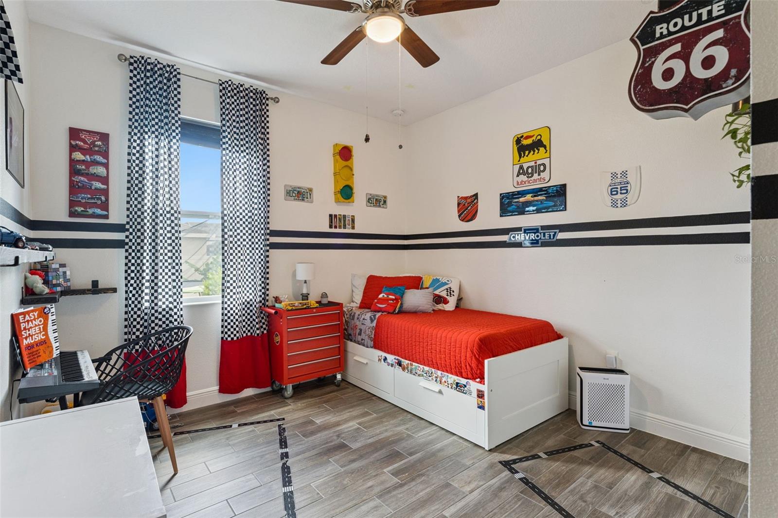 2033 STILLWOOD WAY, ST CLOUD, FL, 34771